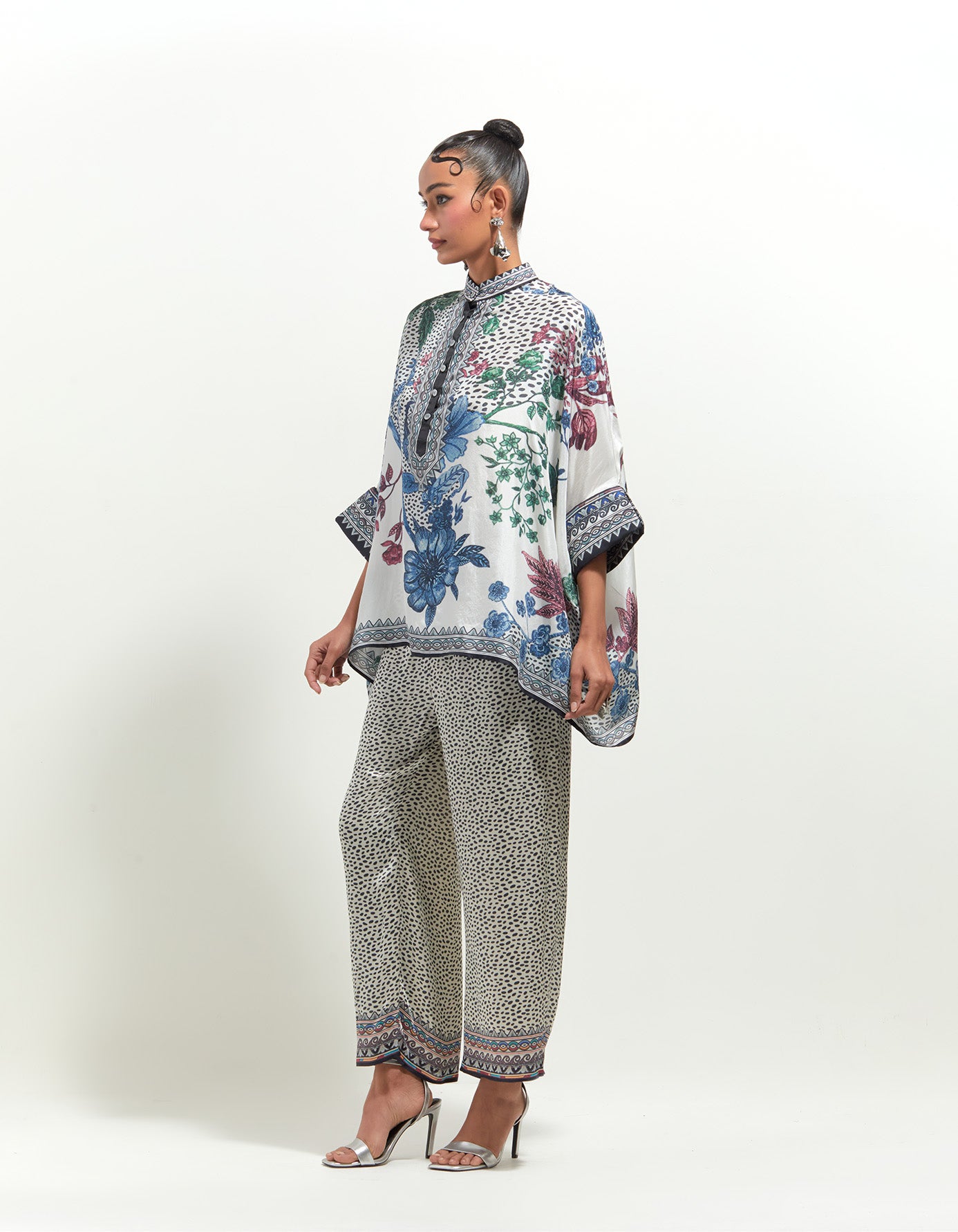 Florence : Chanel - White/Multi
