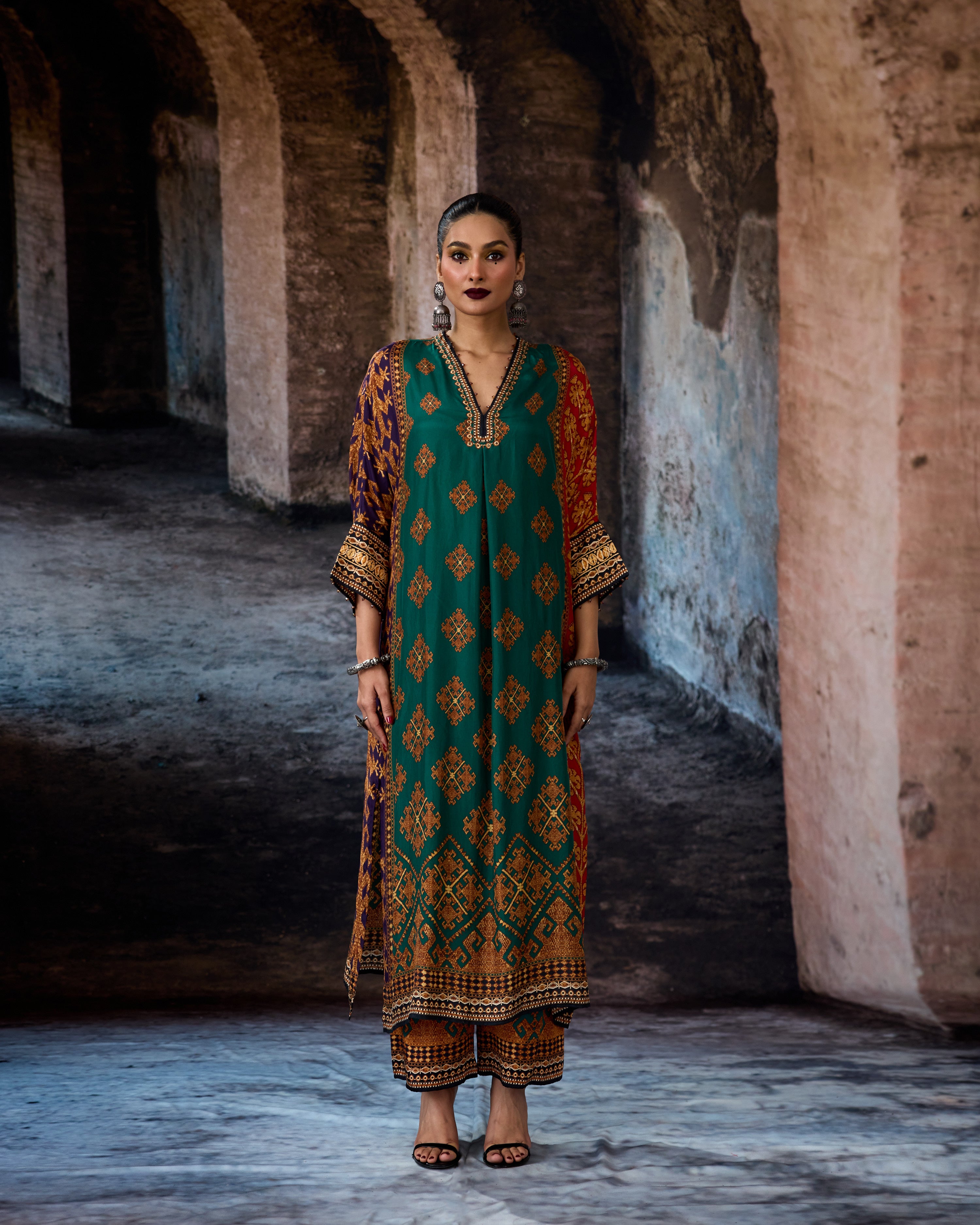Bethari : Banera - Teal