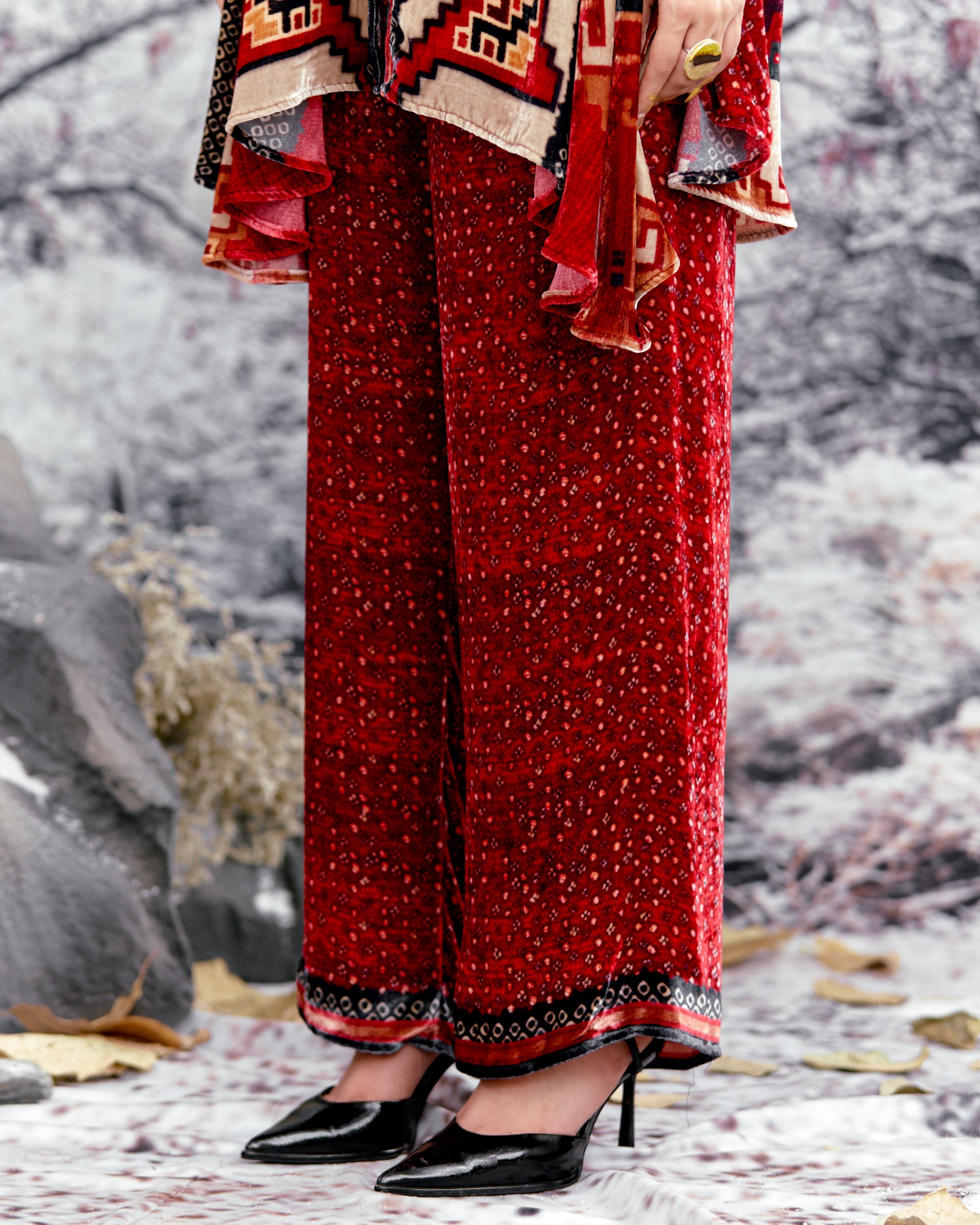 Tijori : Nilofer - Beige/Red