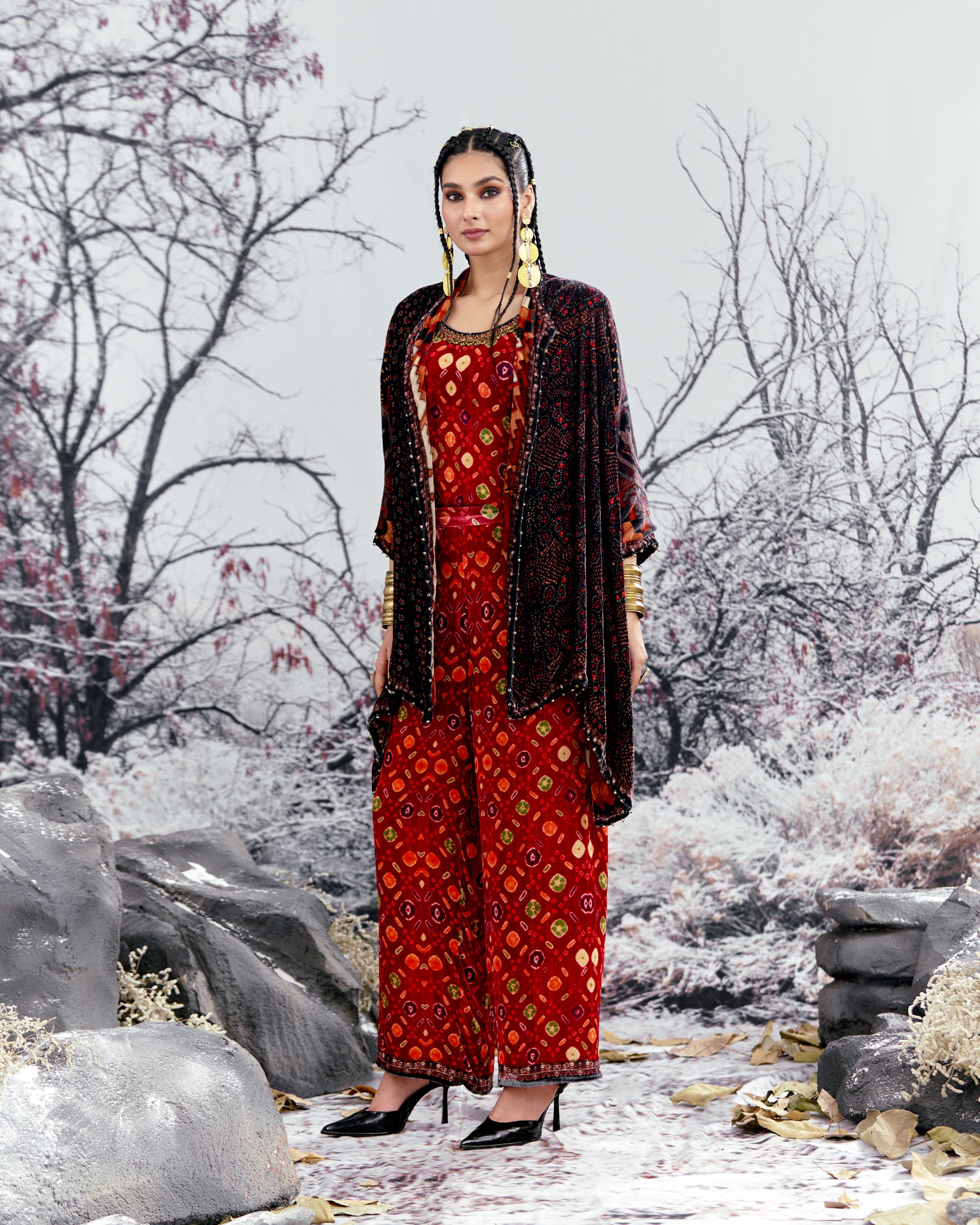 Tijori : Adhira - Red/Black