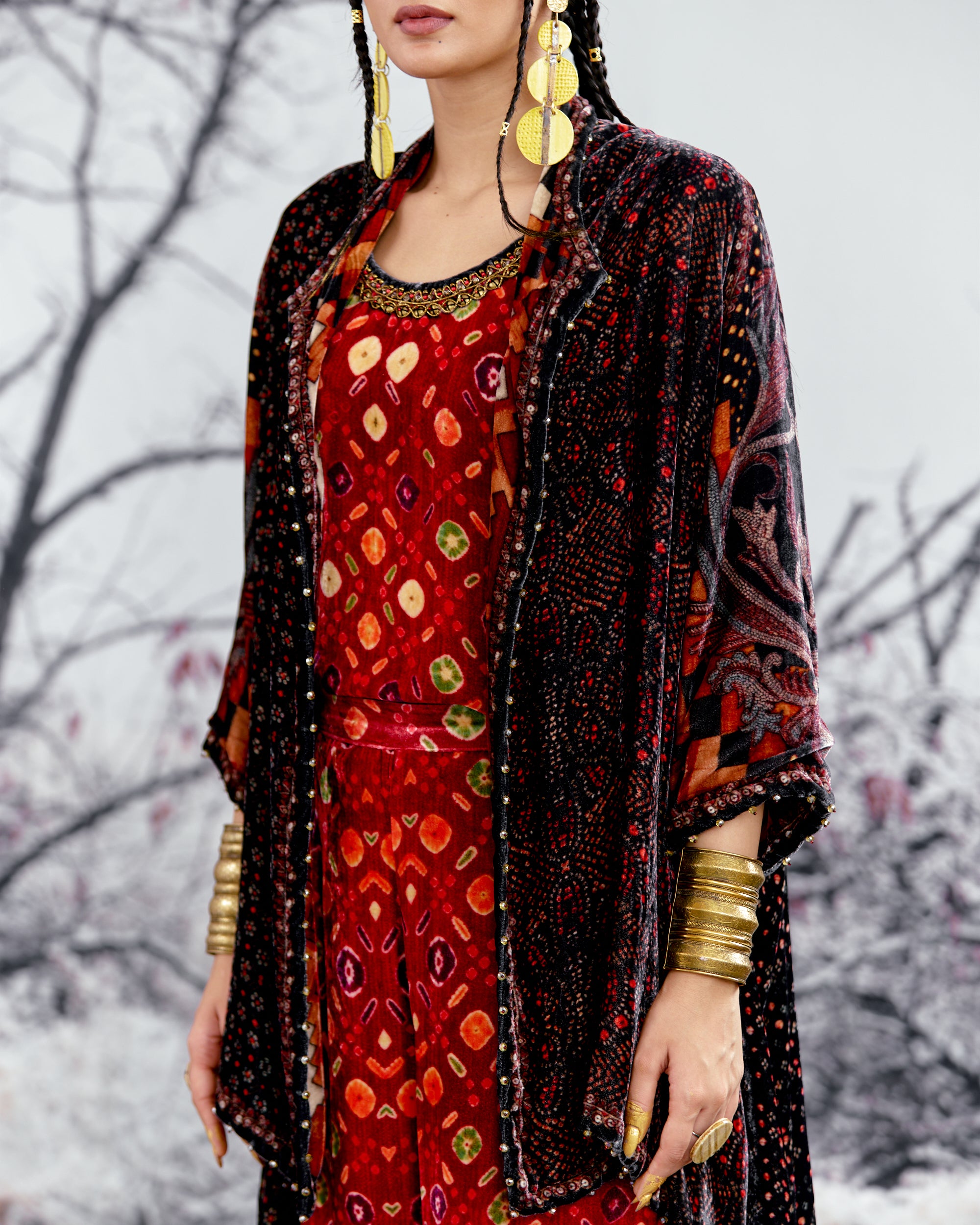 Tijori : Adhira - Red/Black