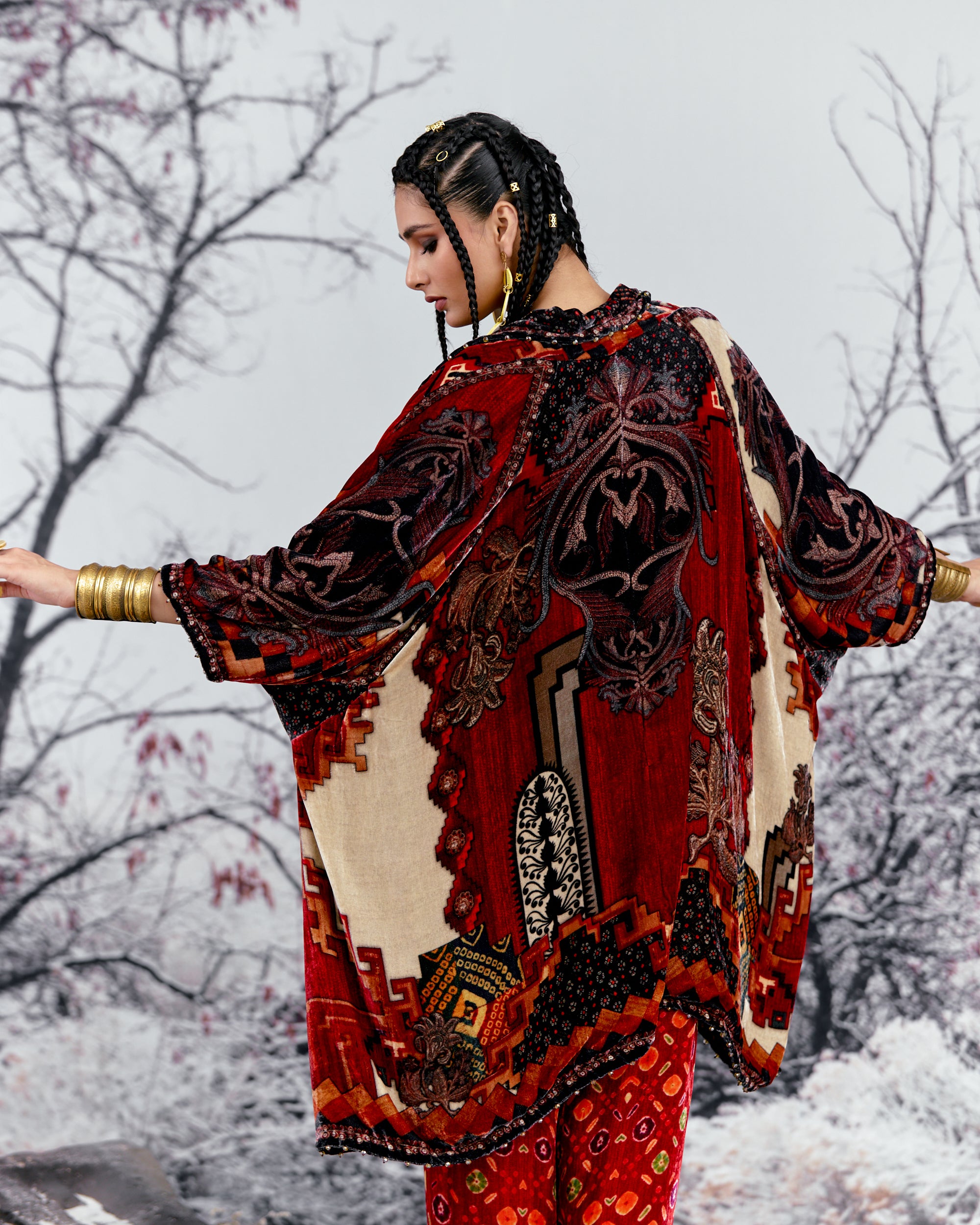 Tijori : Adhira - Red/Black