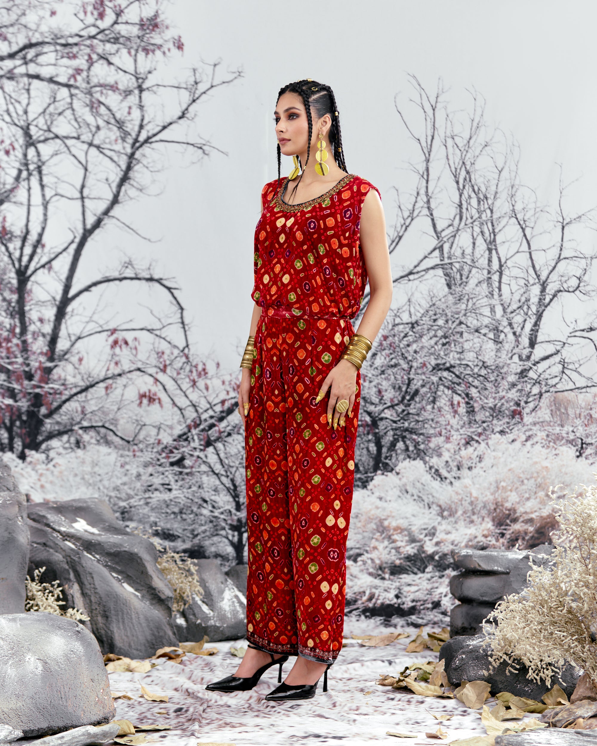 Tijori : Adhira - Red/Black