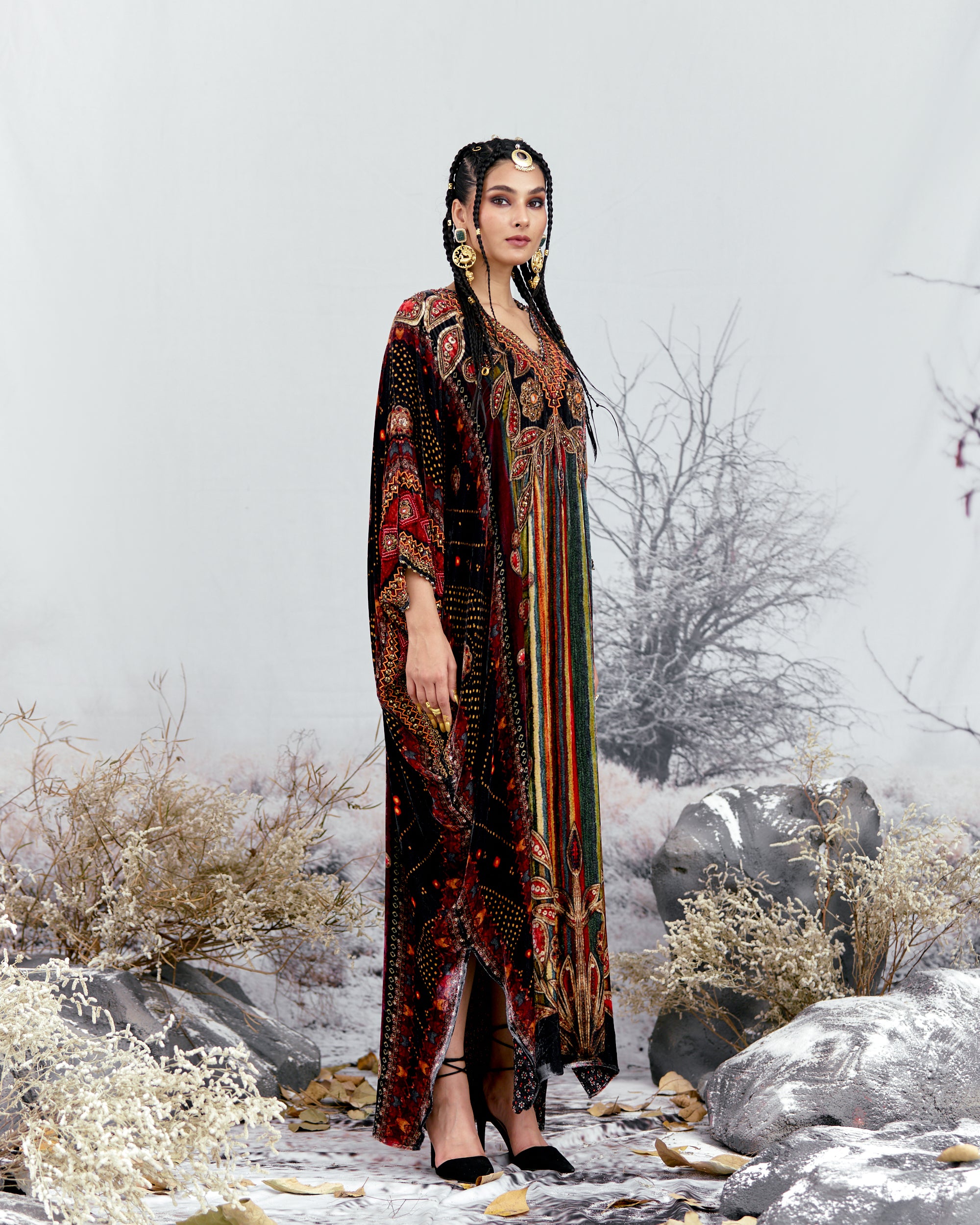 Tijori : Verusha - Black/Multi