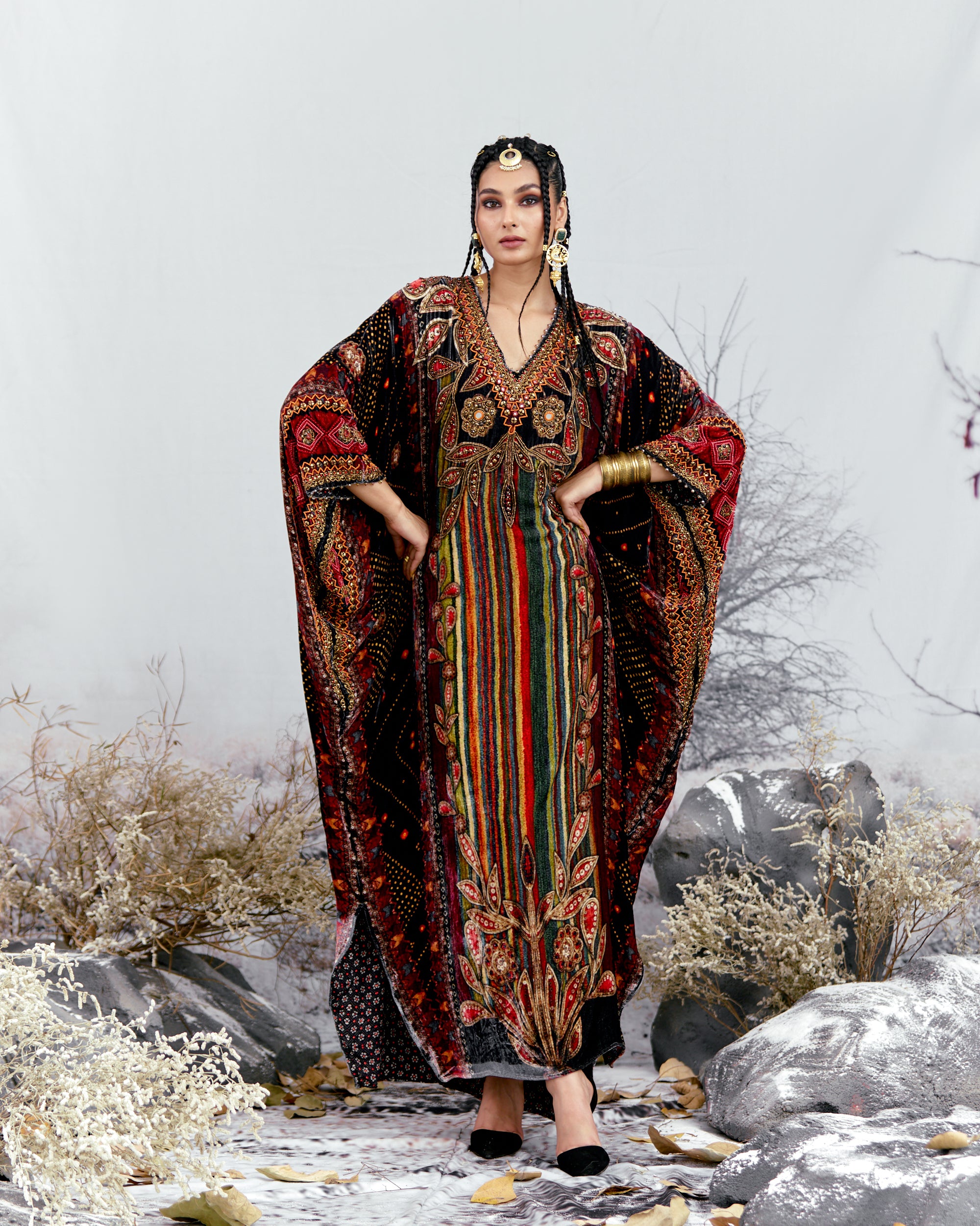 Tijori : Verusha - Black/Multi