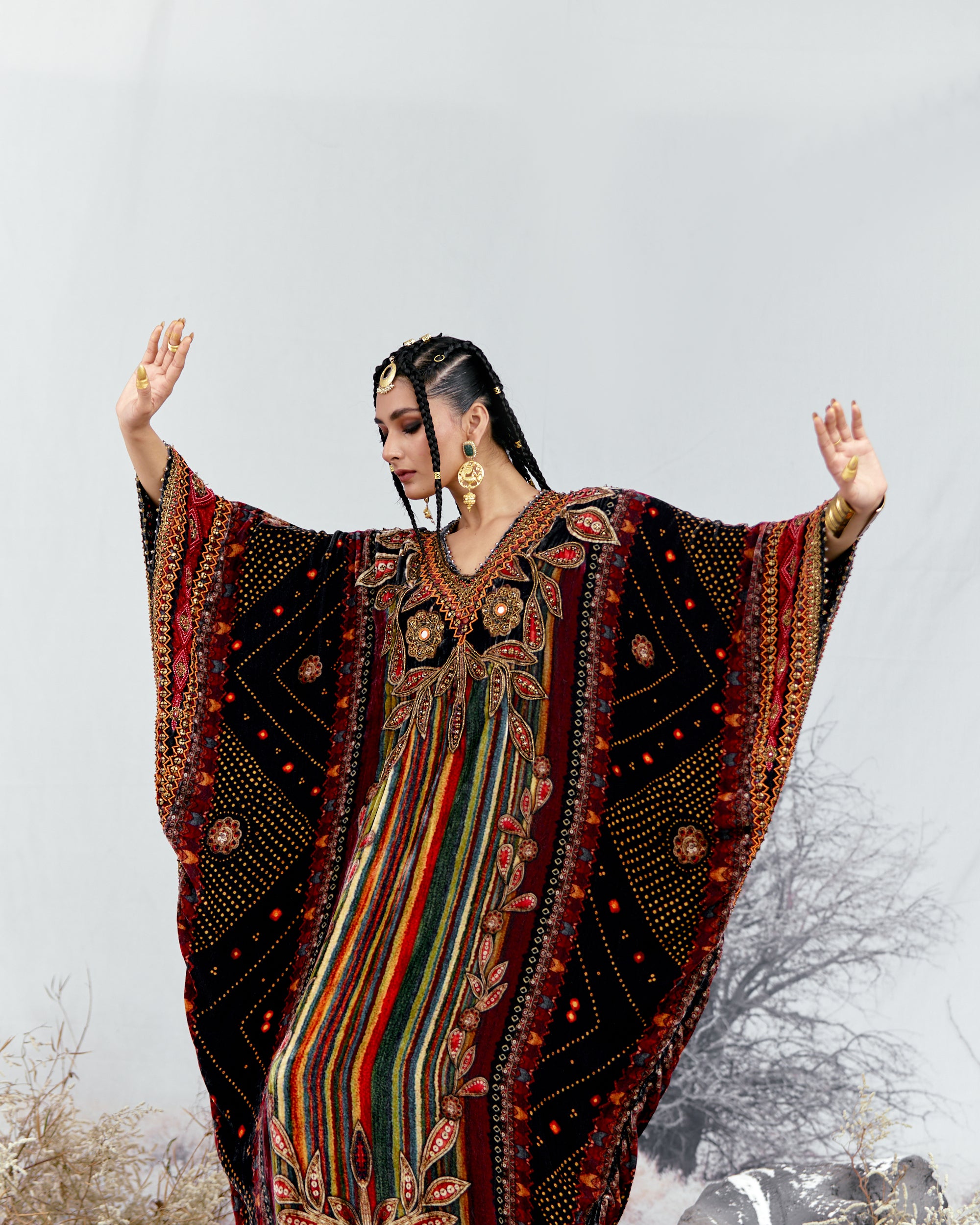 Tijori : Verusha - Black/Multi