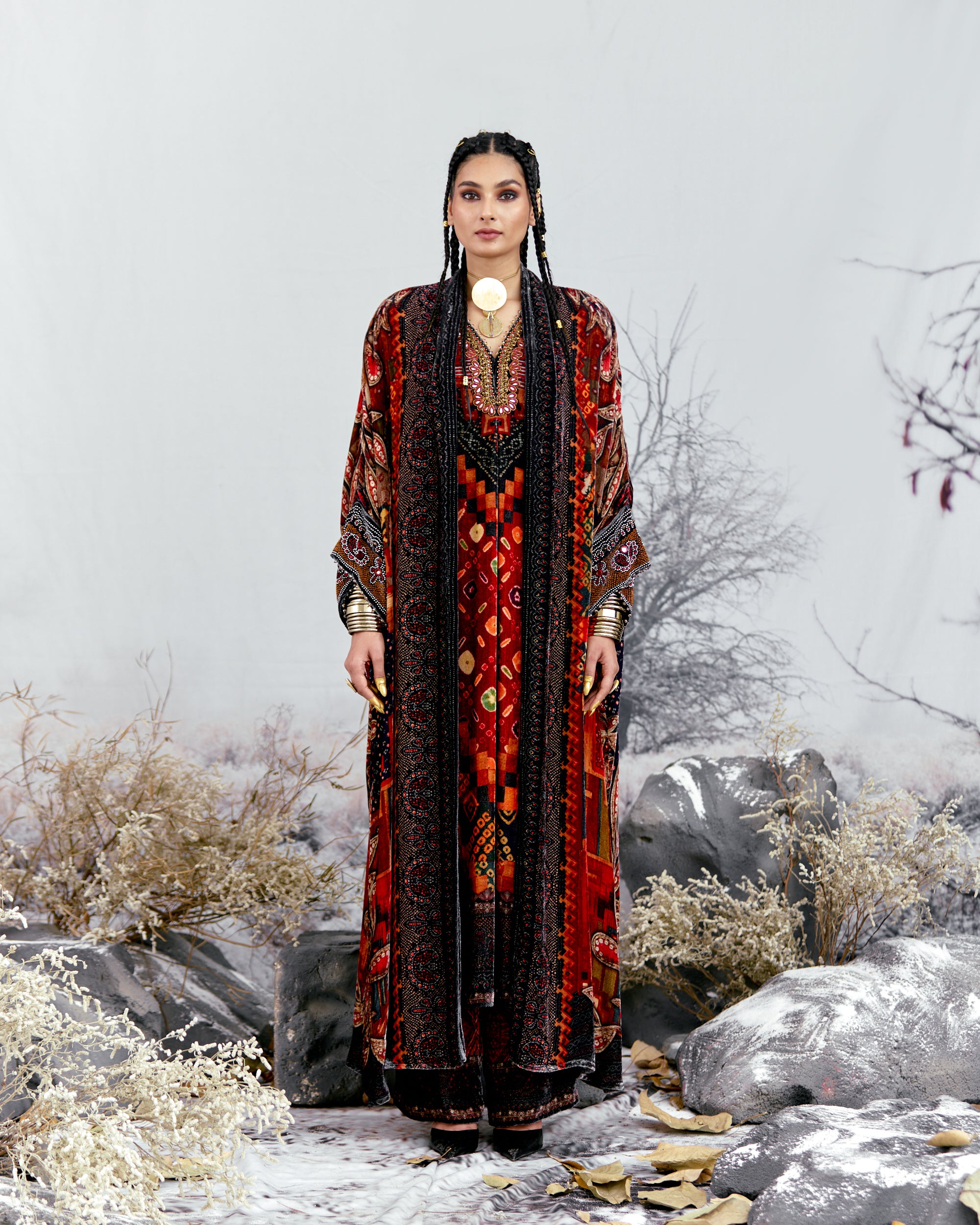 Tijori : Abaya - Red/Multi