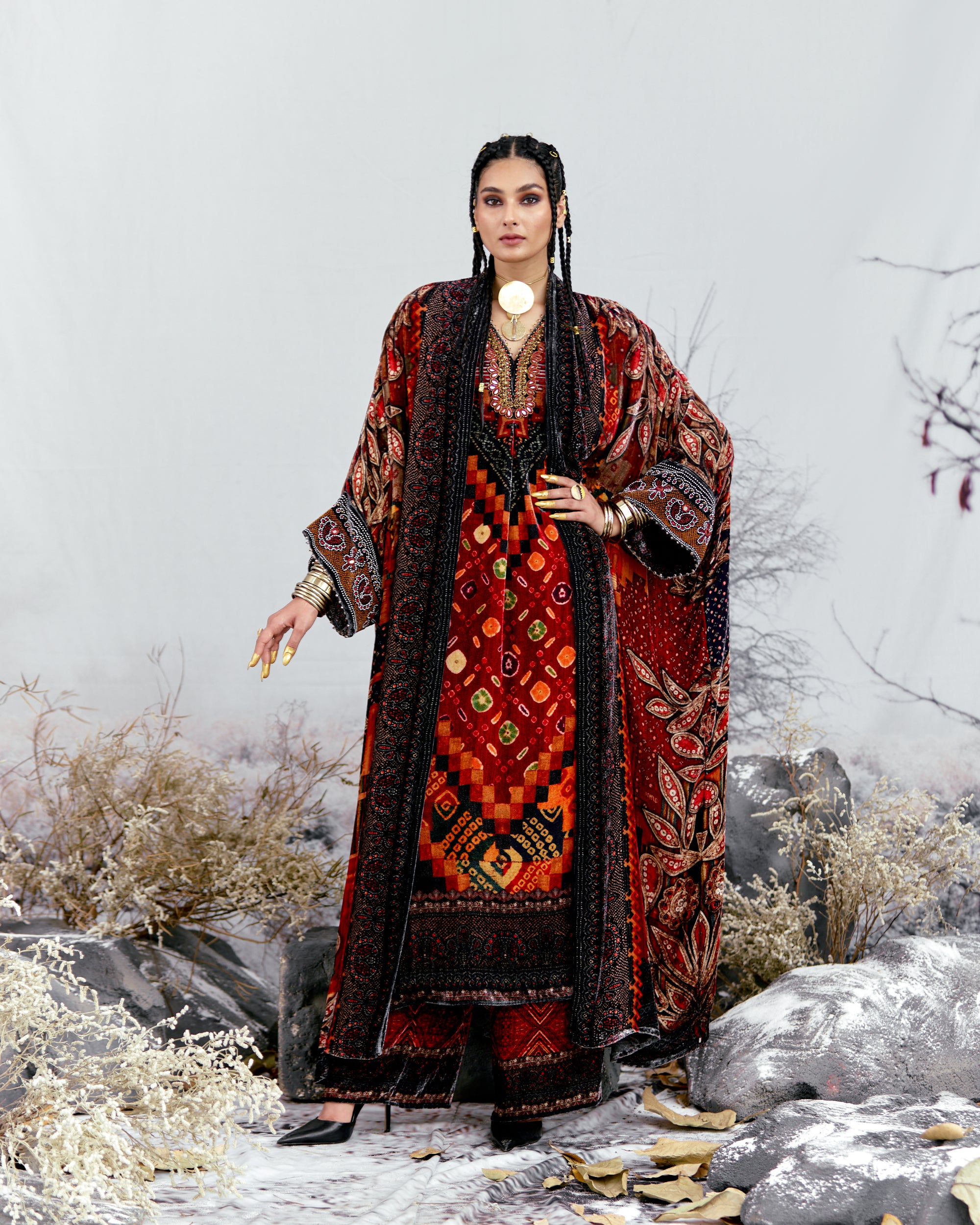 Tijori : Abaya - Red/Multi