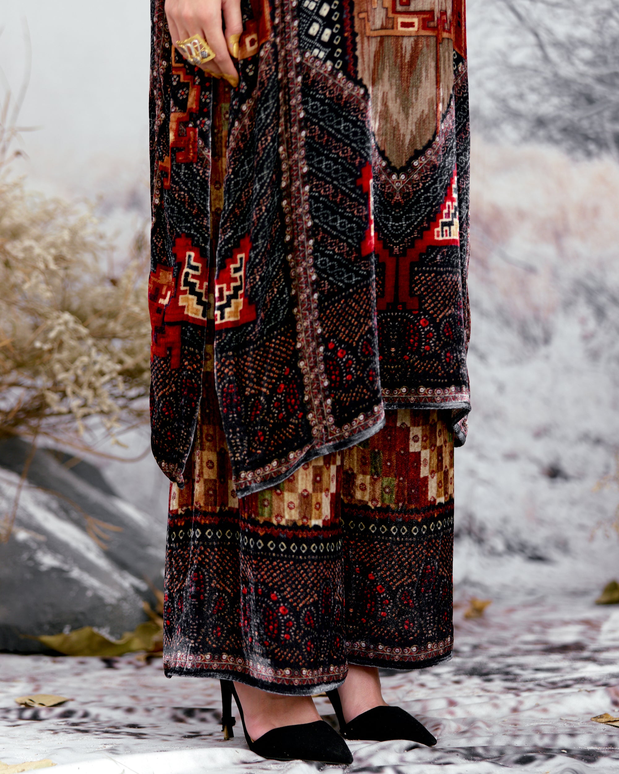 Tijori : Ghazala - Taupe/Black