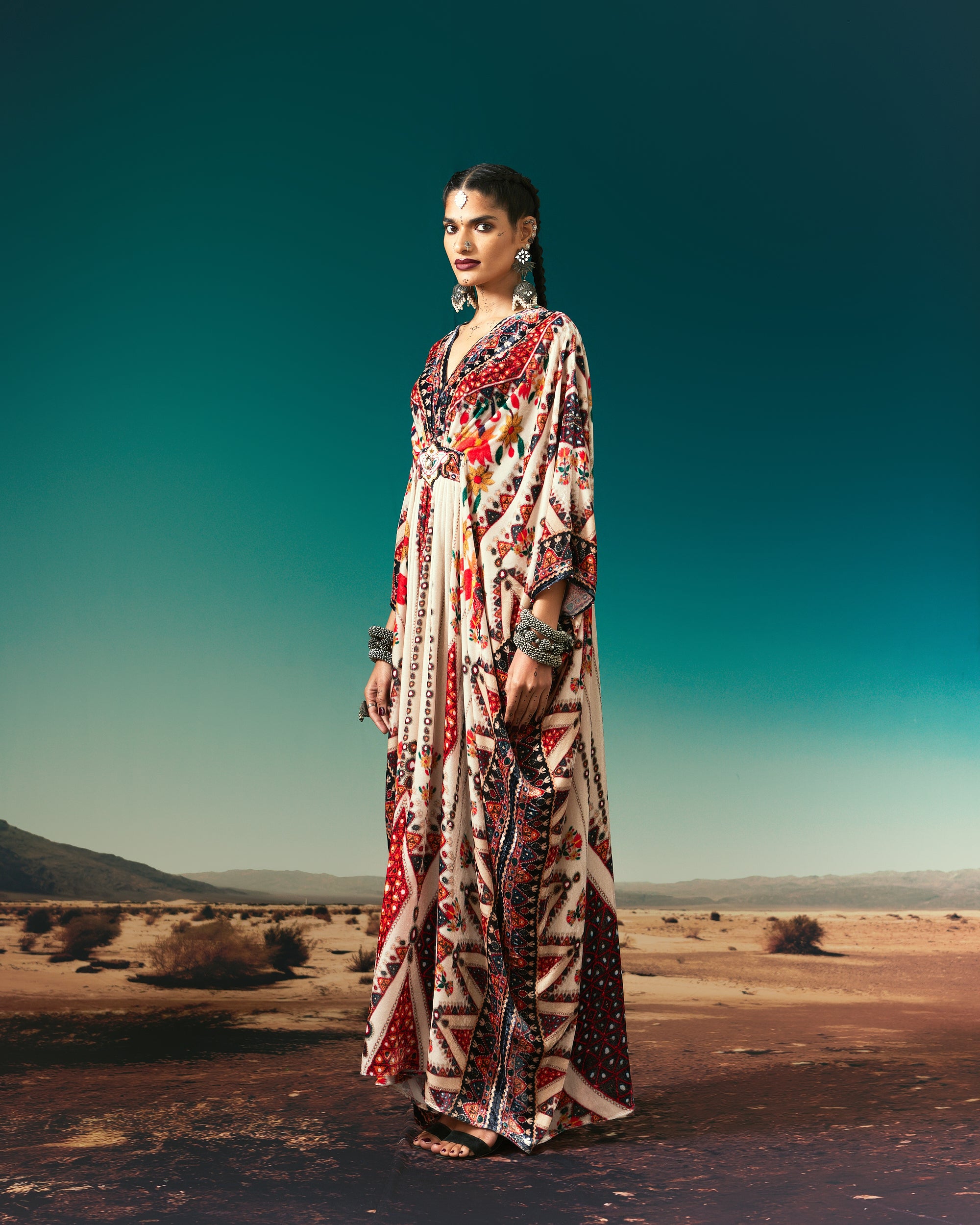 Kutch : Imama - Eggshell