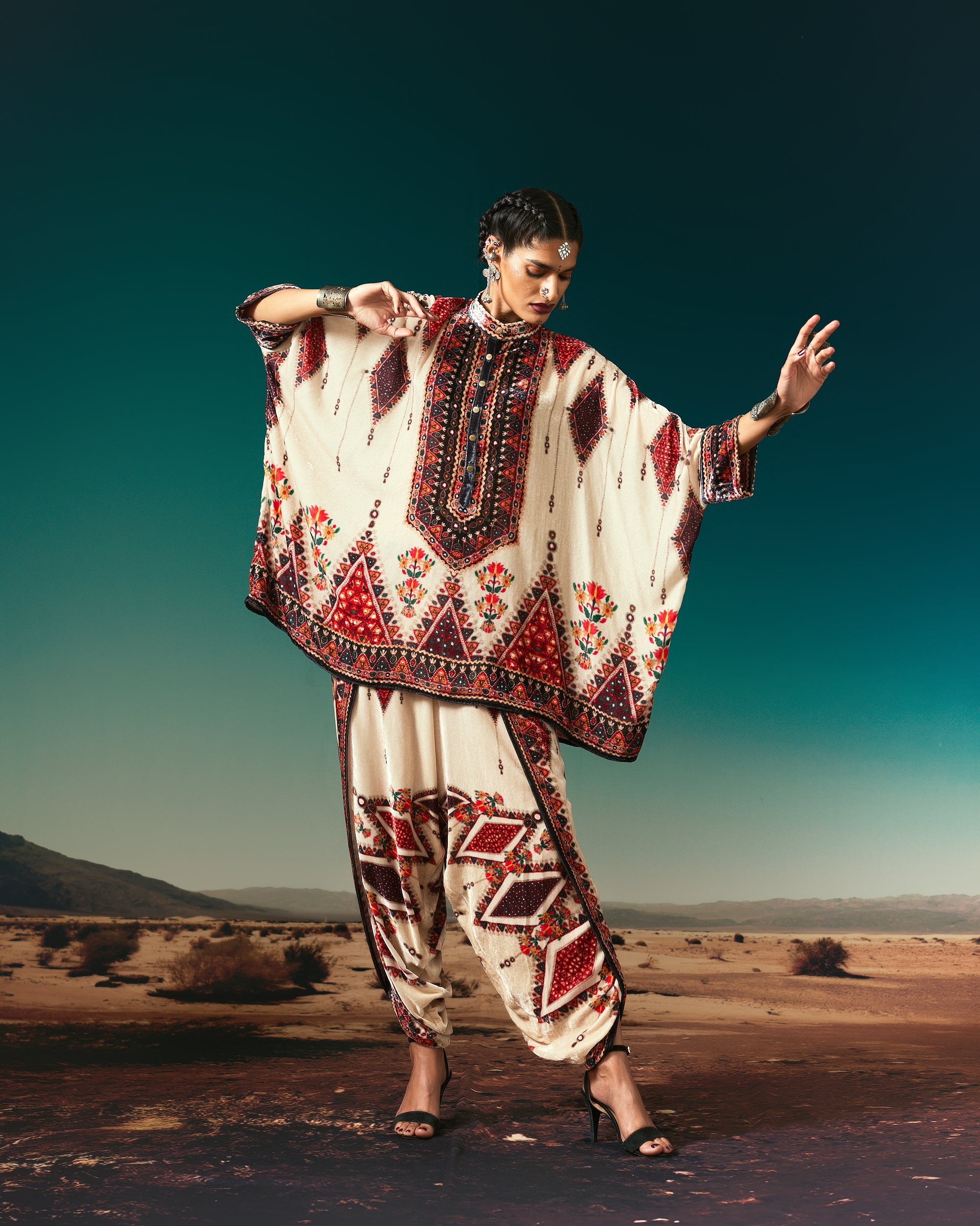 Kutch : Chanel - Eggshell