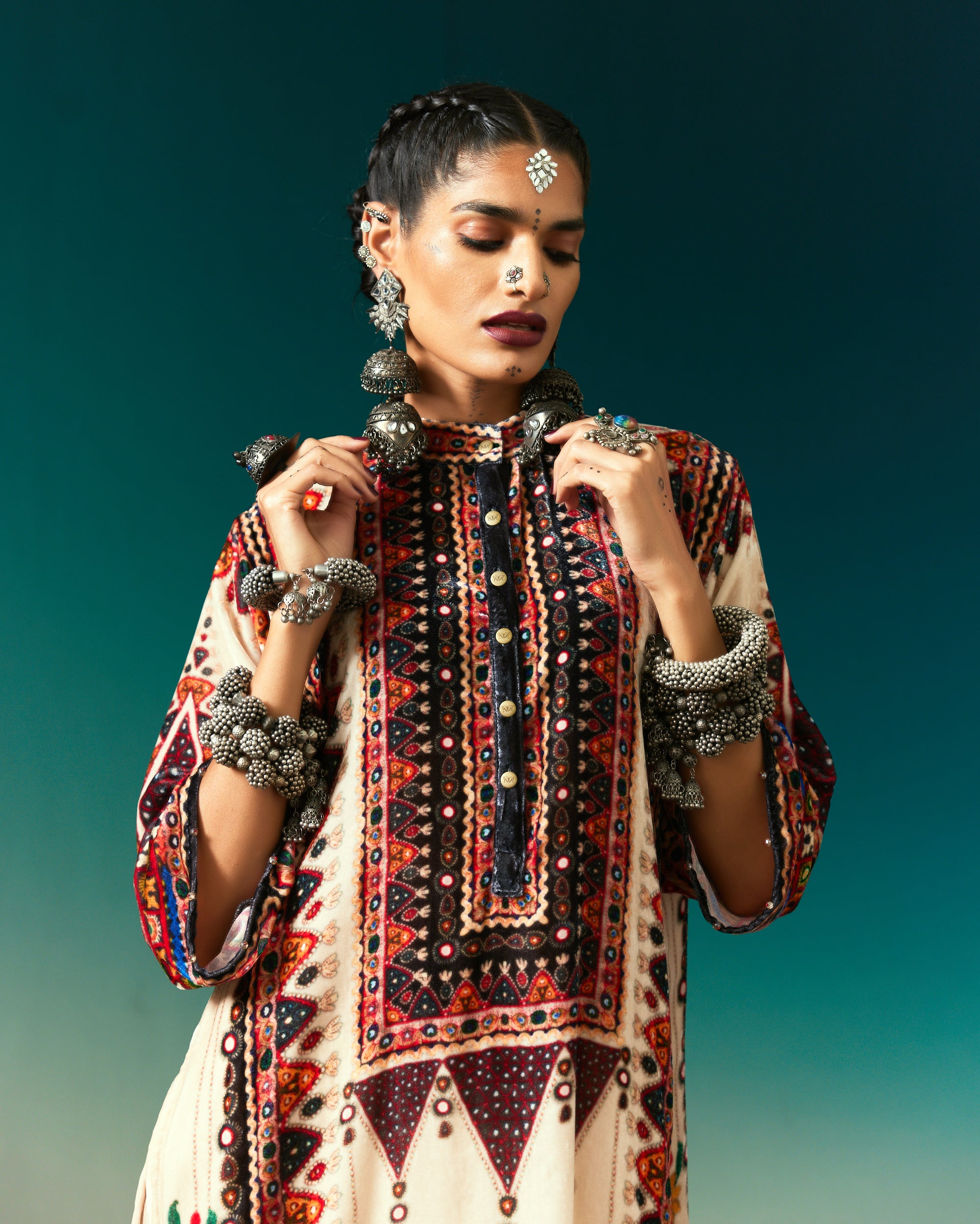 Kutch : Ghazala - Eggshell