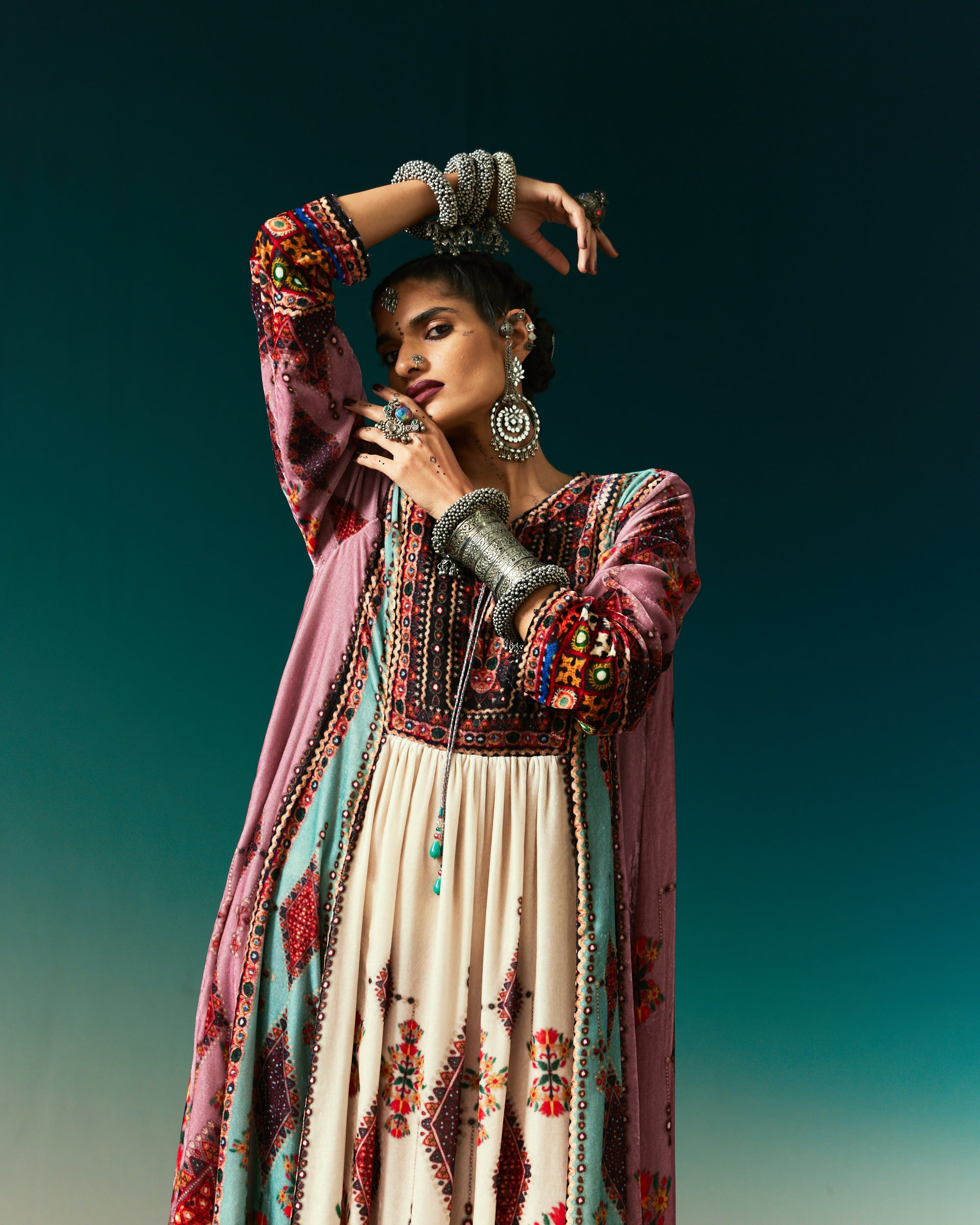 Kutch : Anisha -  Eggshell/Rose/Sea Blue