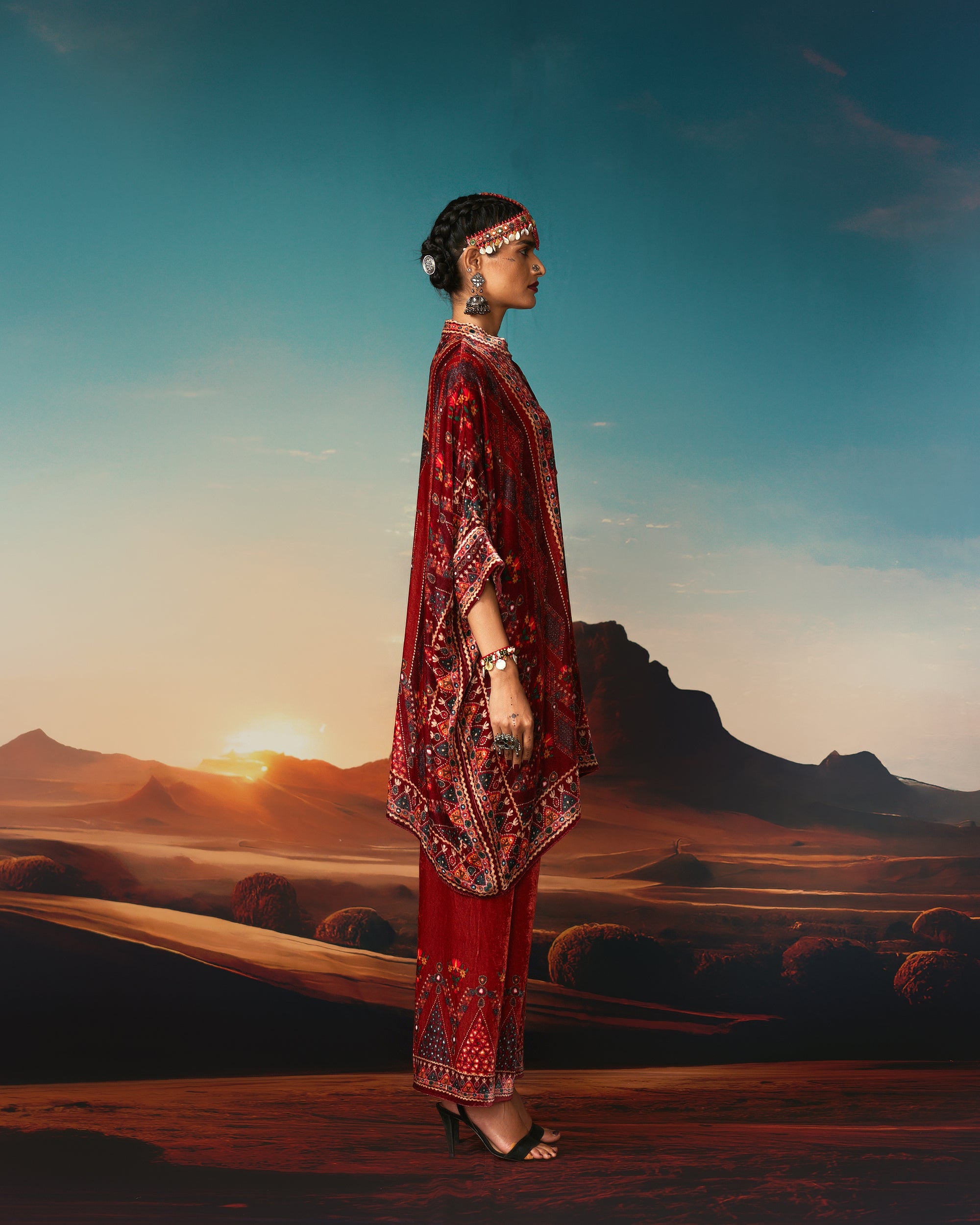 Kutch : Chanel 36" - Rust