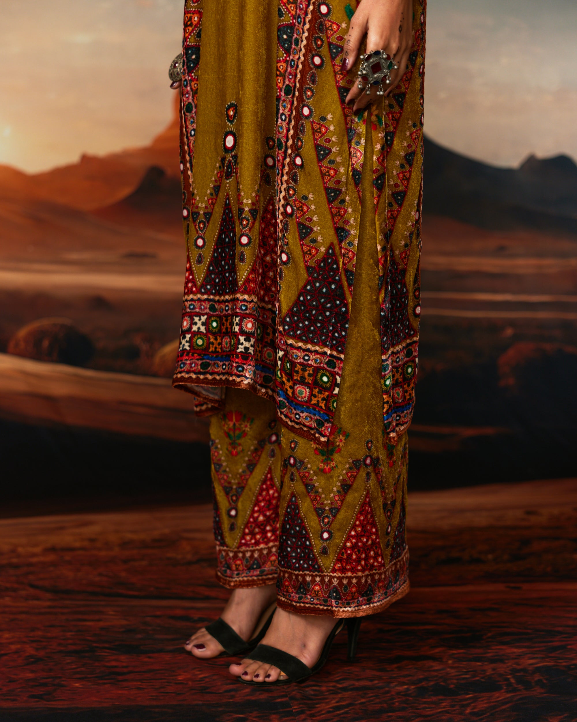 Kutch : Ghazala - Anise Green