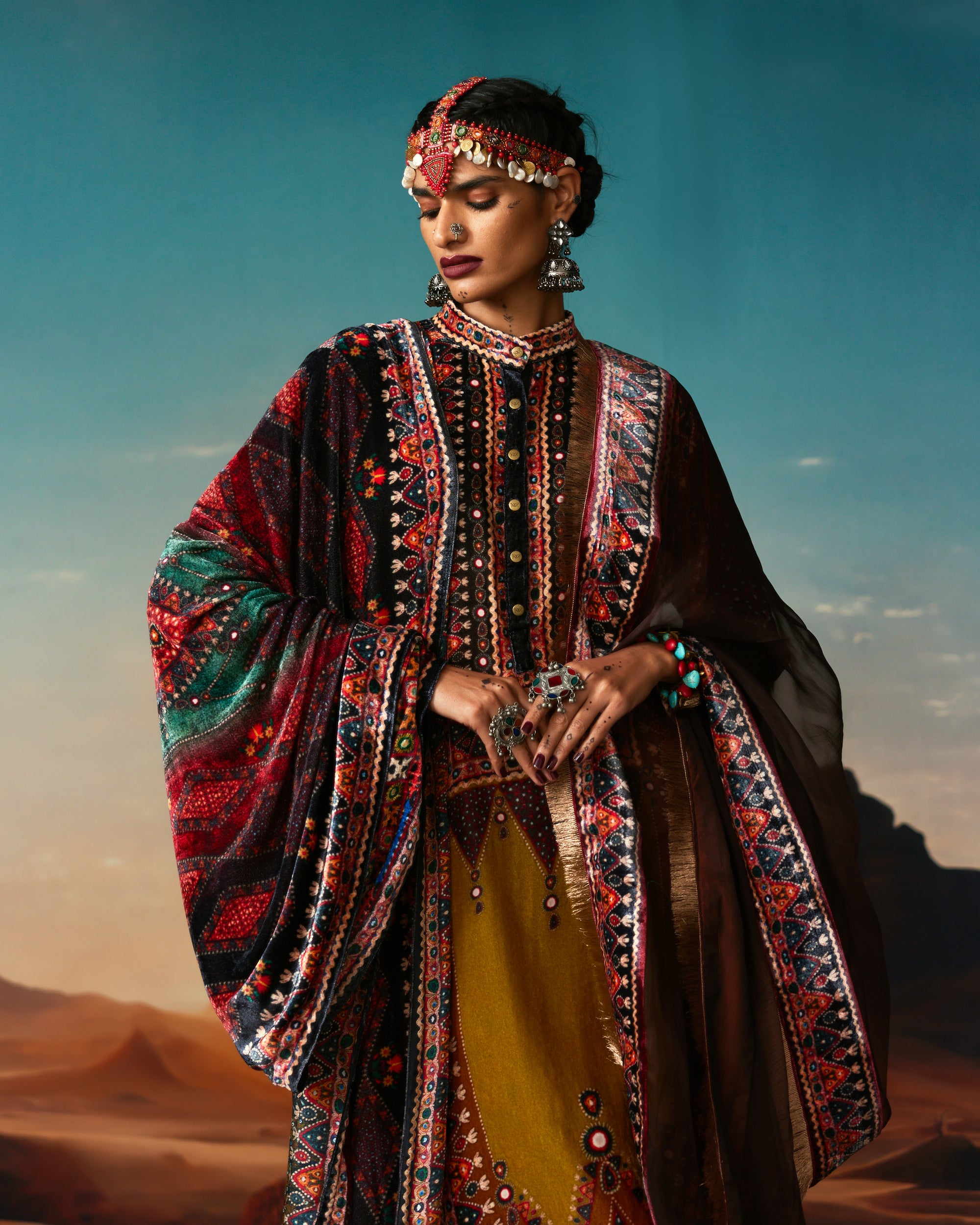 Kutch : Ghazala - Anise/Rust/Raspberry