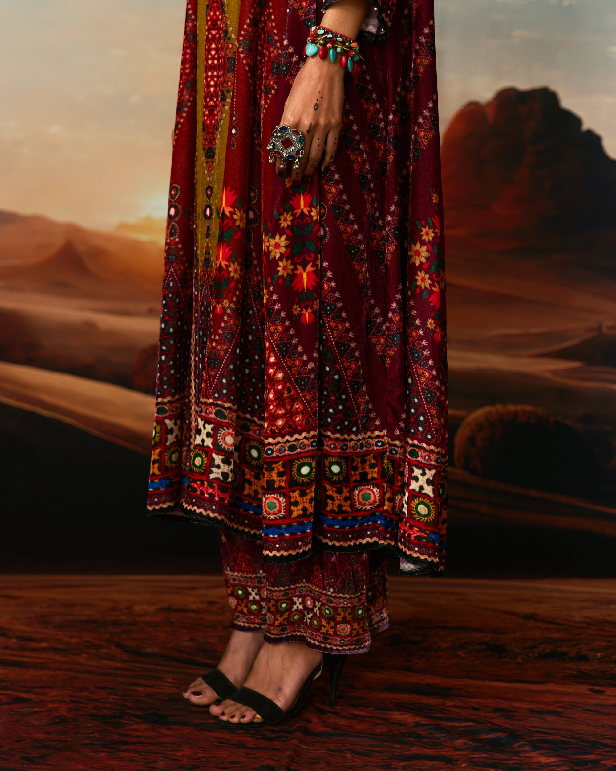 Kutch : Ada - Anise/Rust/Raspberry