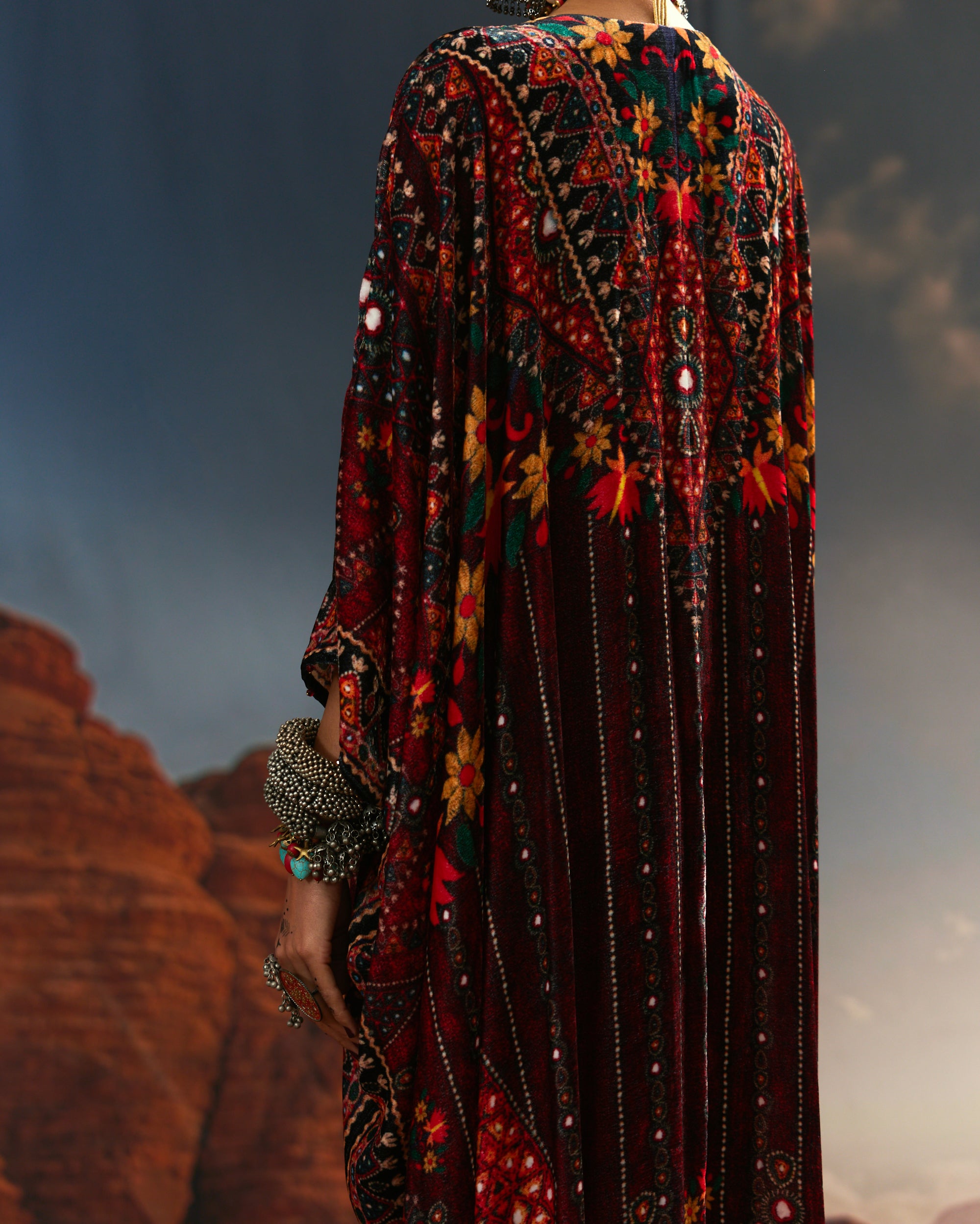 Kutch : Imama - Red