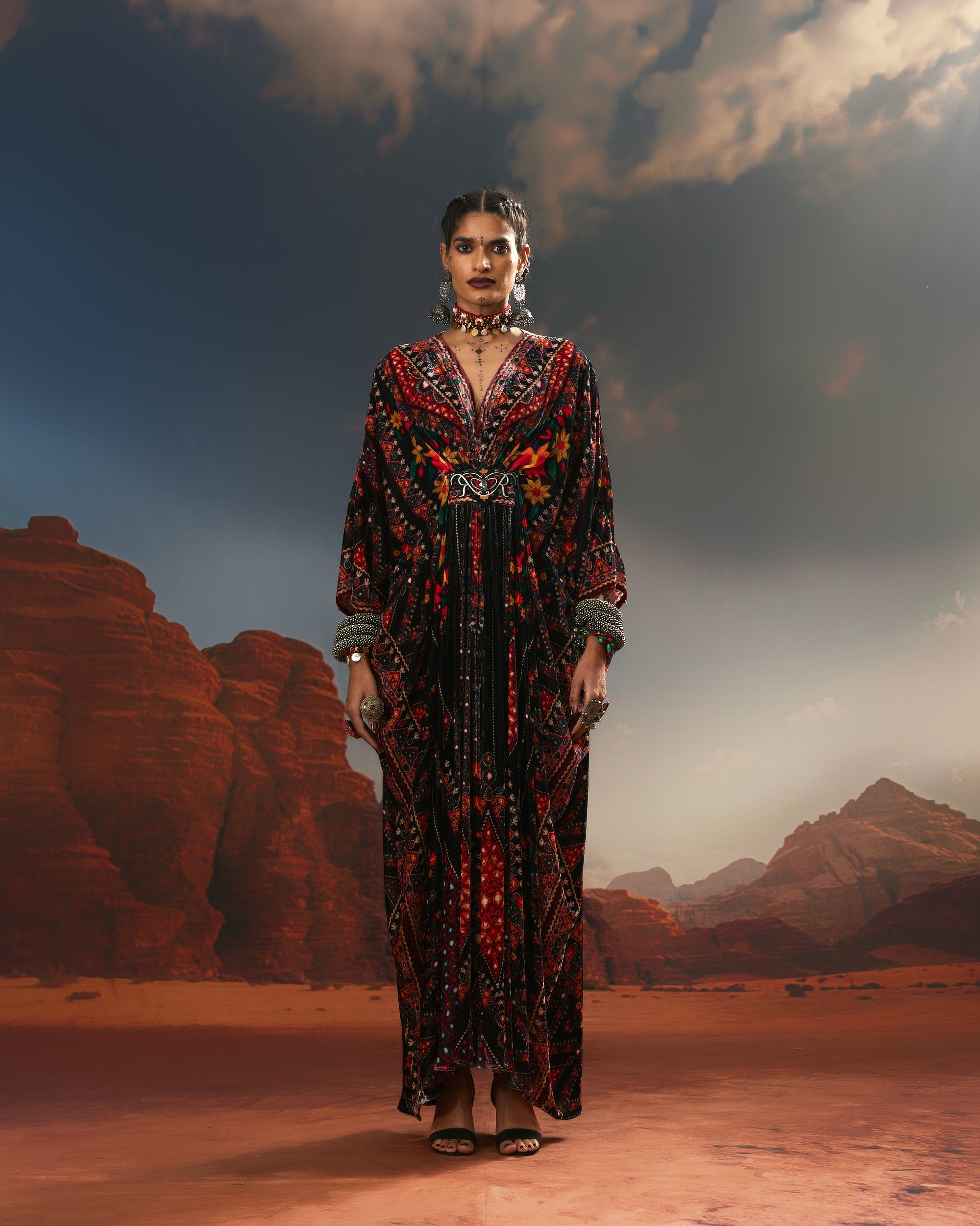 Kutch : Imama - Black