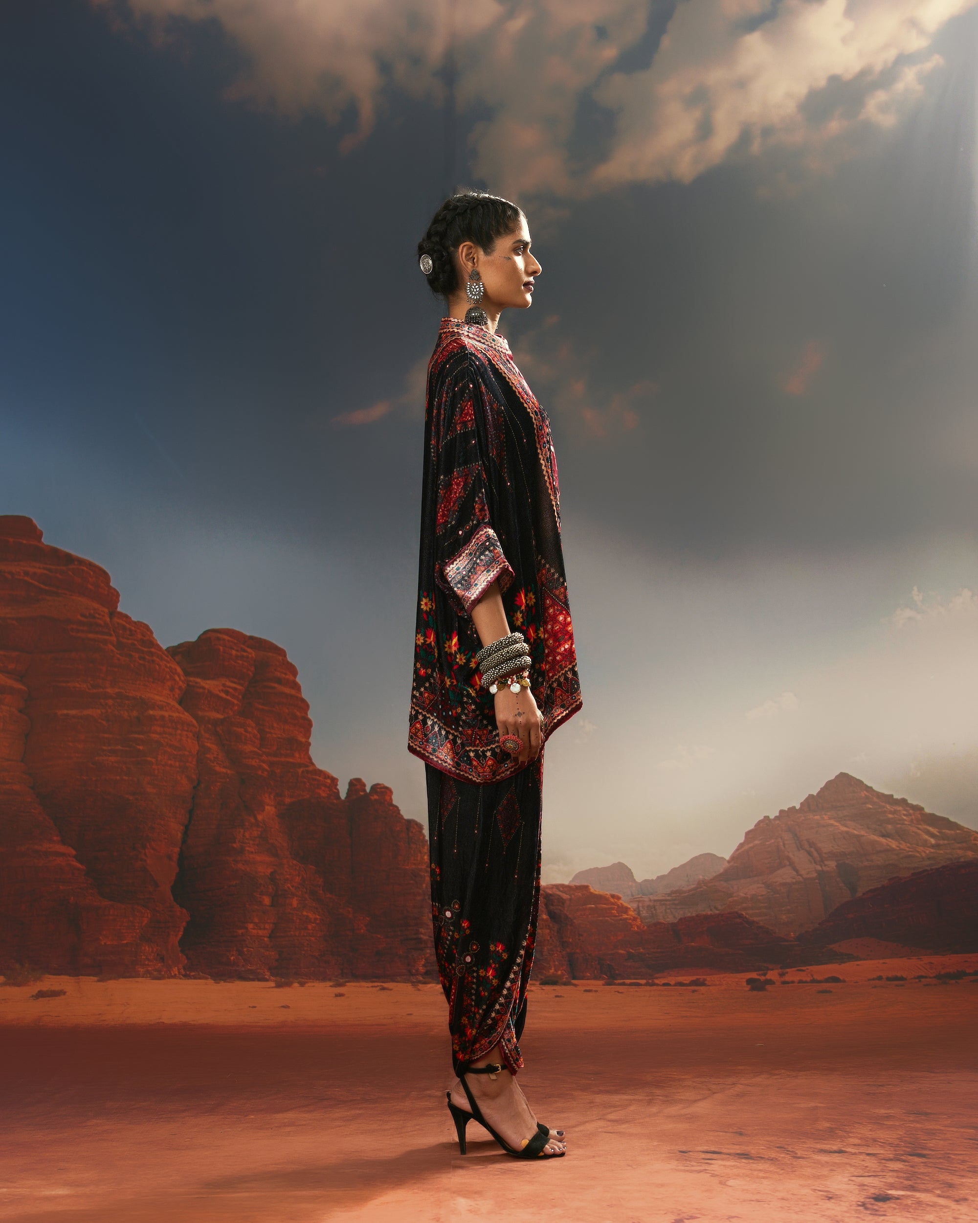 Kutch : Chanel - Black