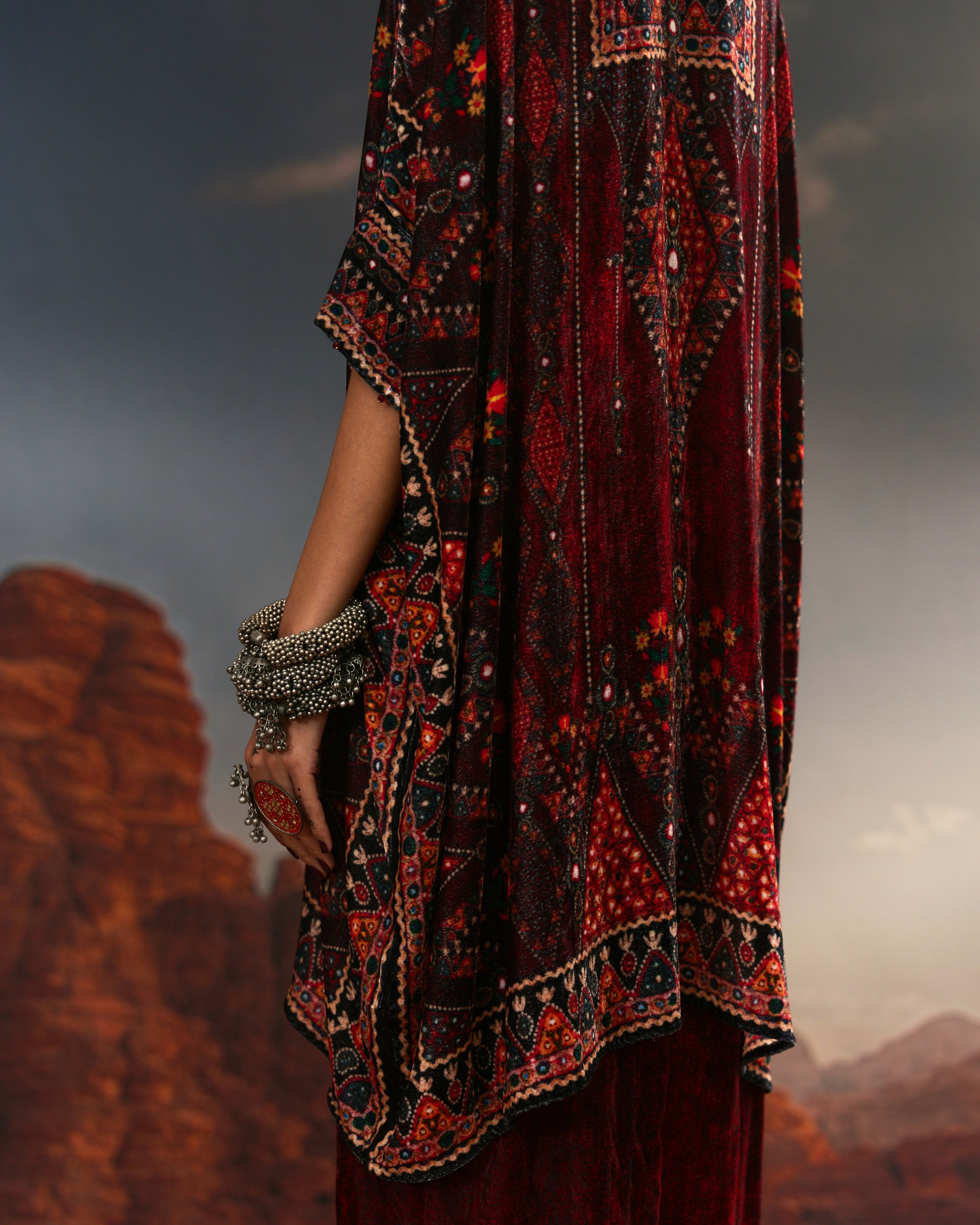 Kutch : Chanel 36" - Red
