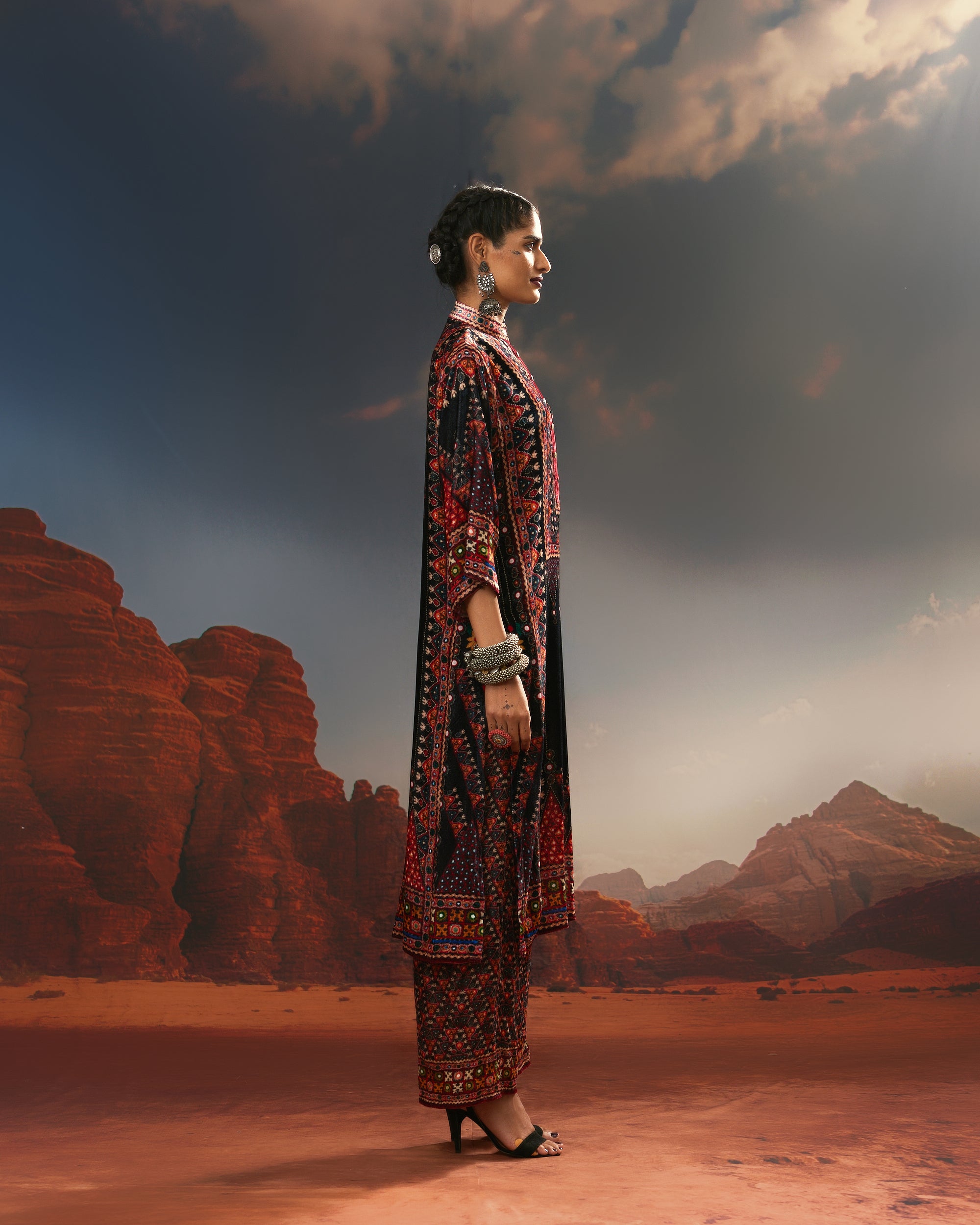 Kutch : Ghazala - Black