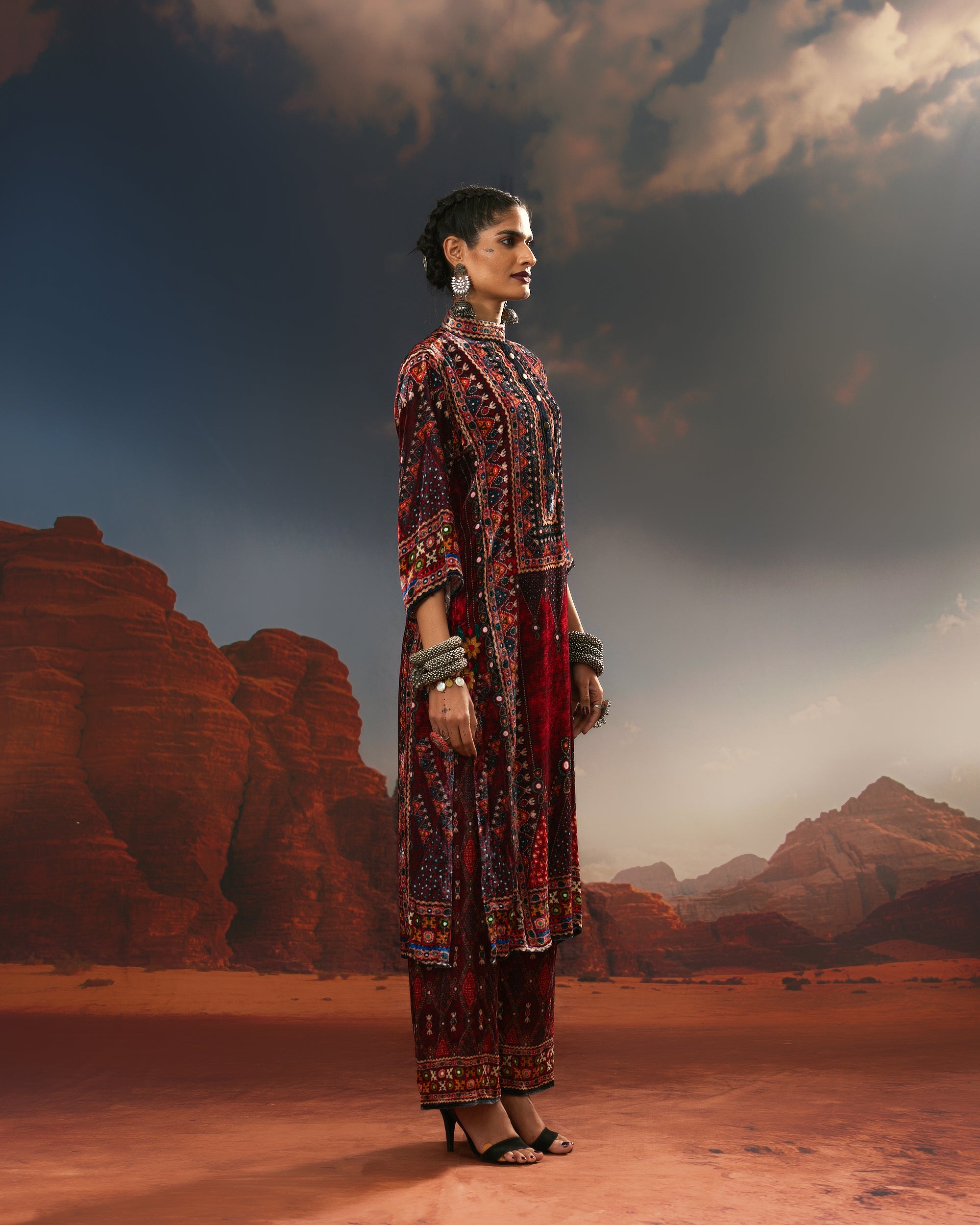 Kutch : Ghazala - Red