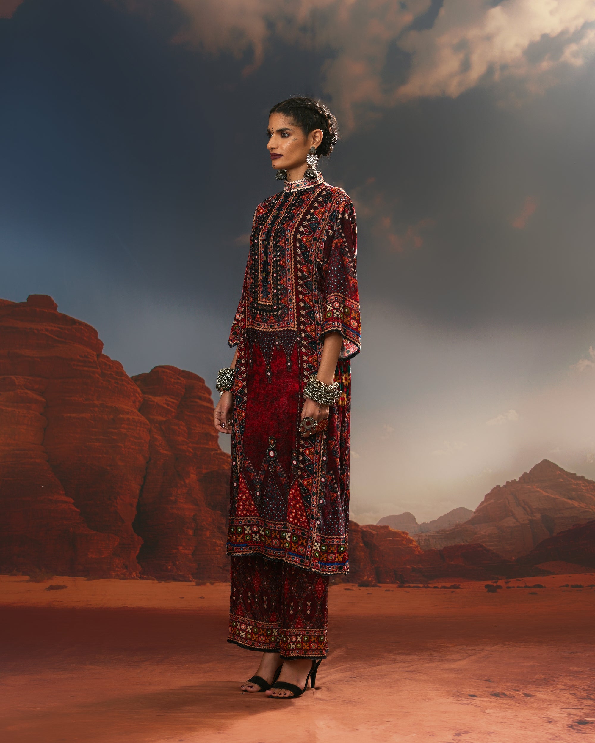 Kutch : Ghazala - Red