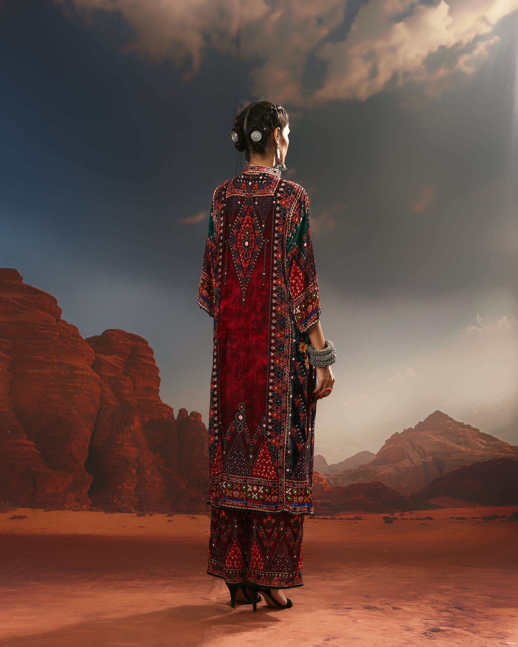 Kutch : Ghazala - Red/Teal/Black
