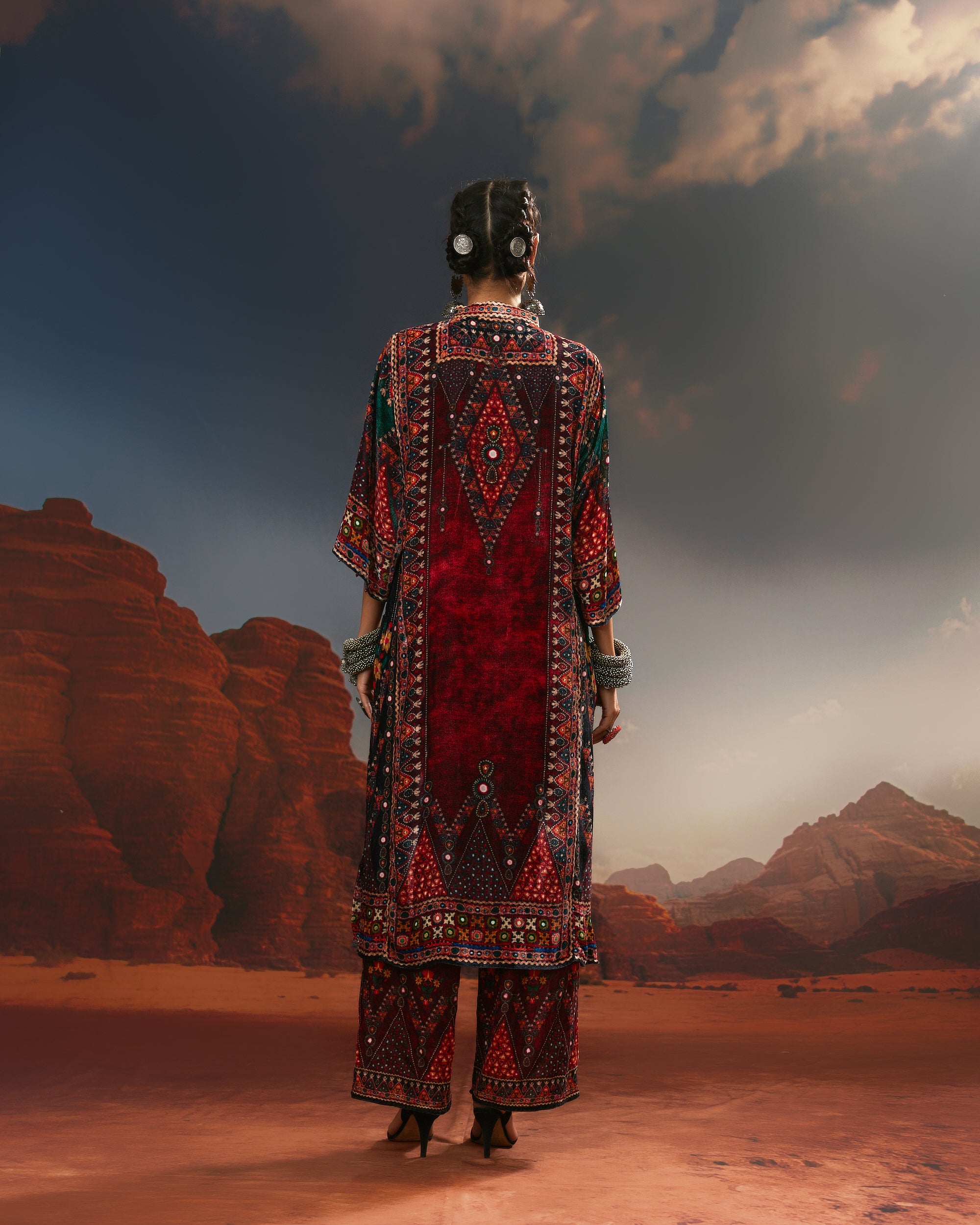 Kutch : Ghazala - Red/Teal/Black