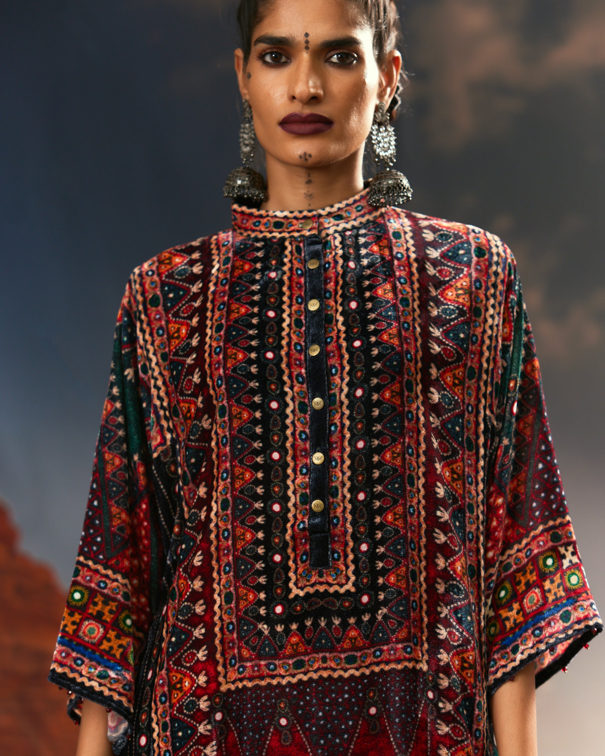 Kutch : Ghazala - Red/Teal/Black