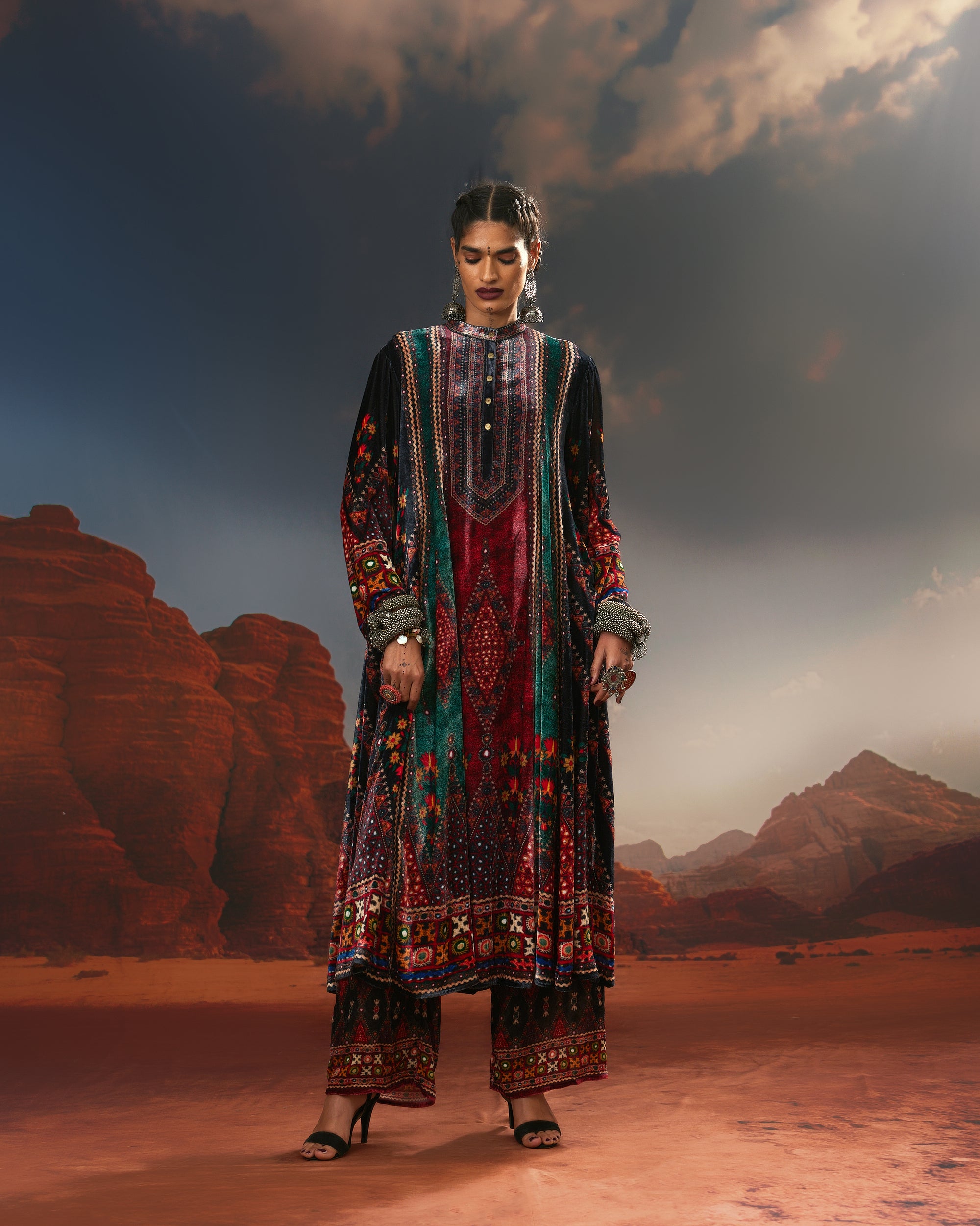 Kutch : Ada - Red/Teal/Black