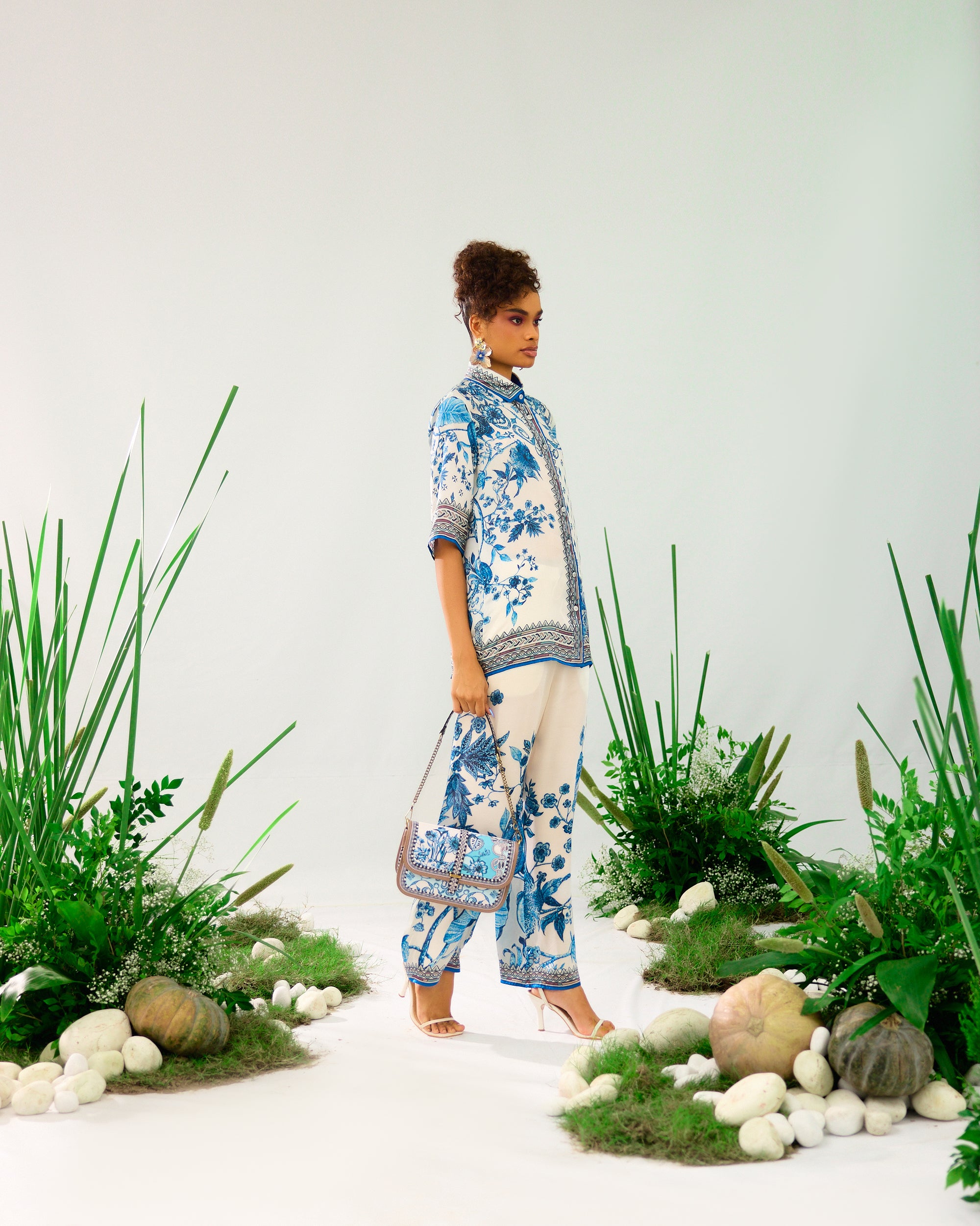 Florence : Maizah - Blue/White