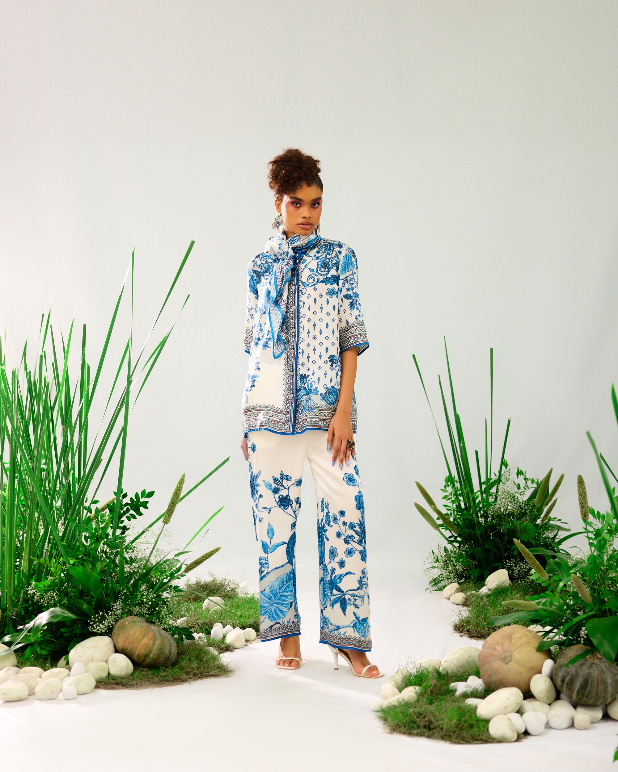Florence : Maizah - Blue/White