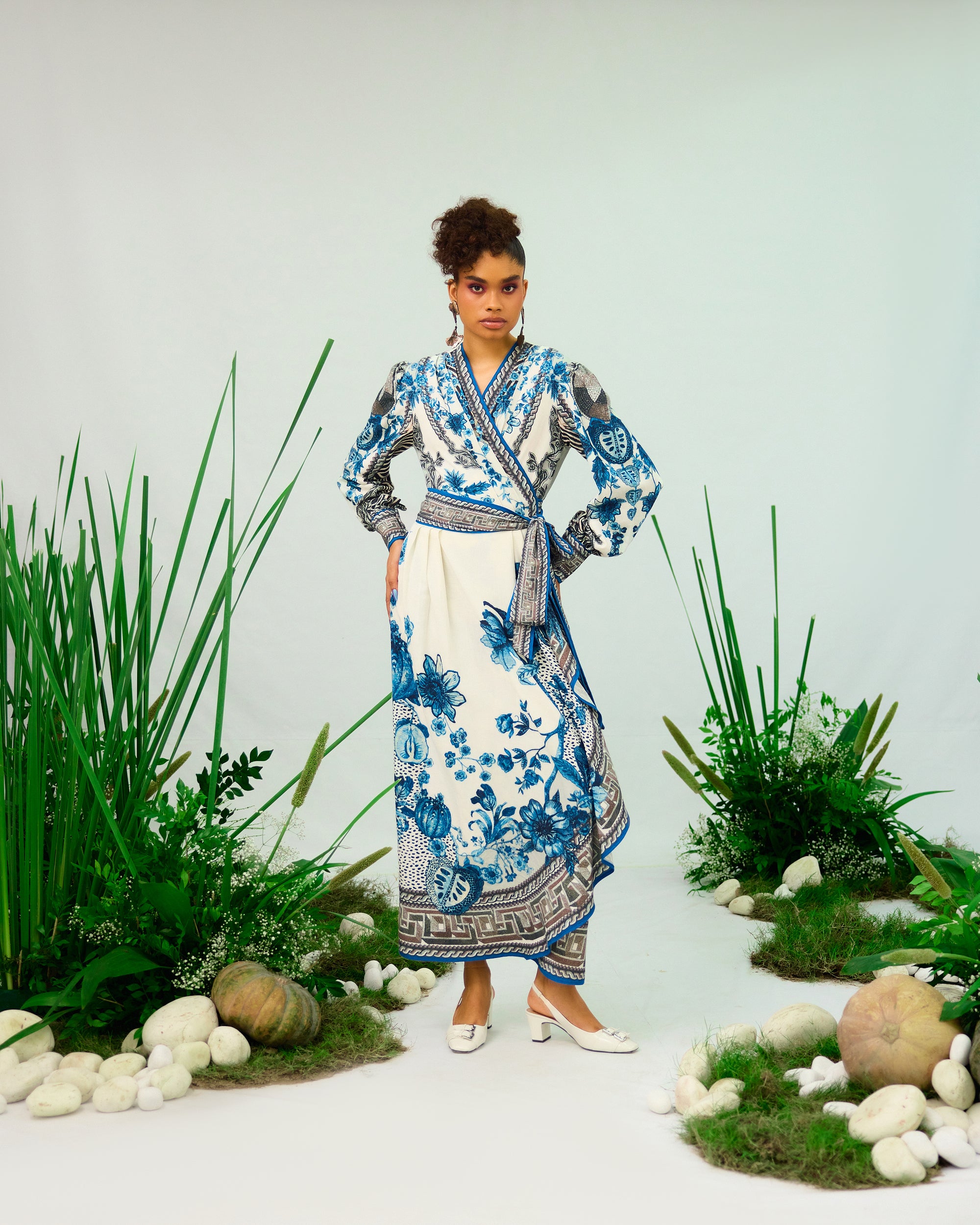 Florence : Udipti - Blue/White