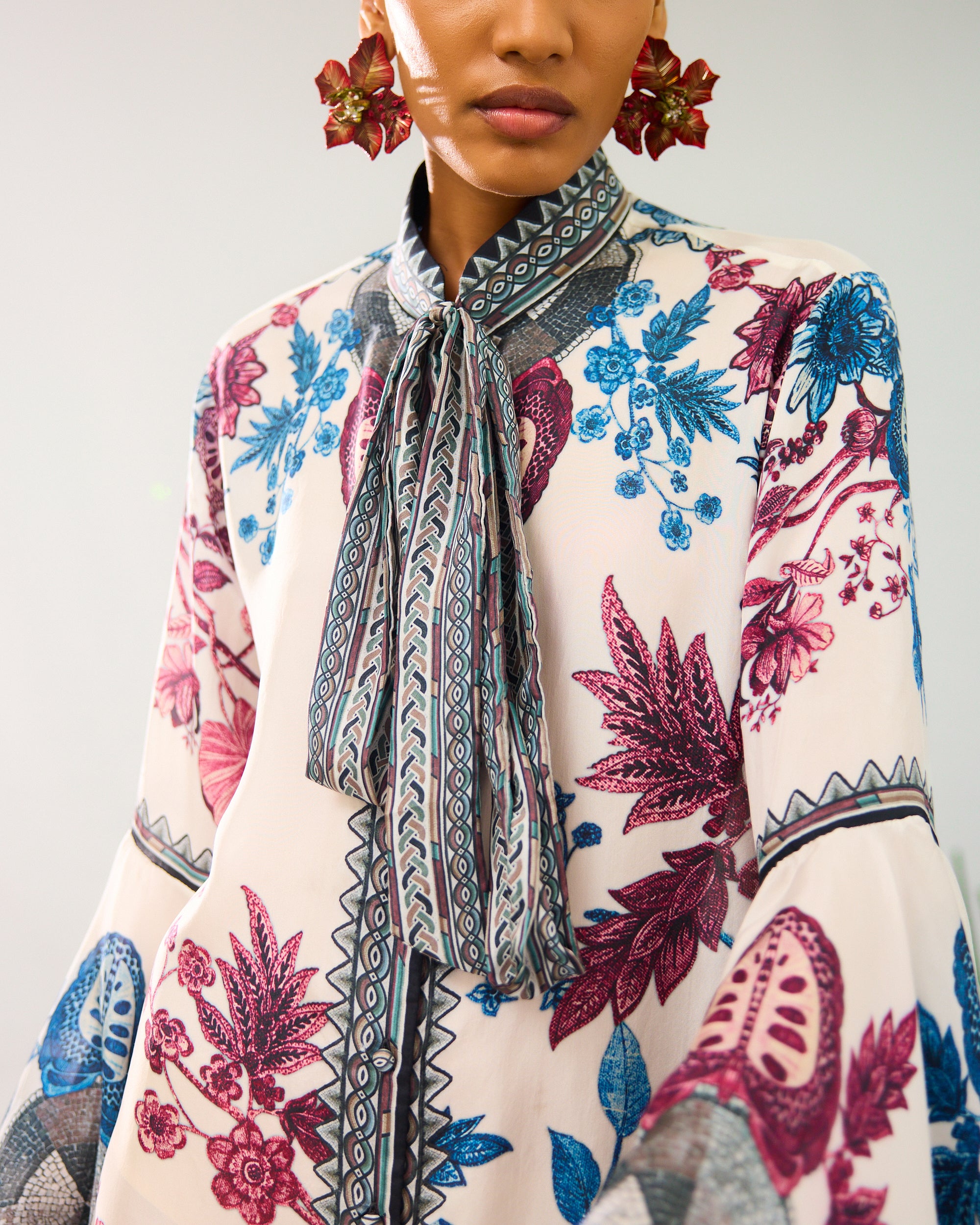 Florence : Bionda - Blue/Raspberry