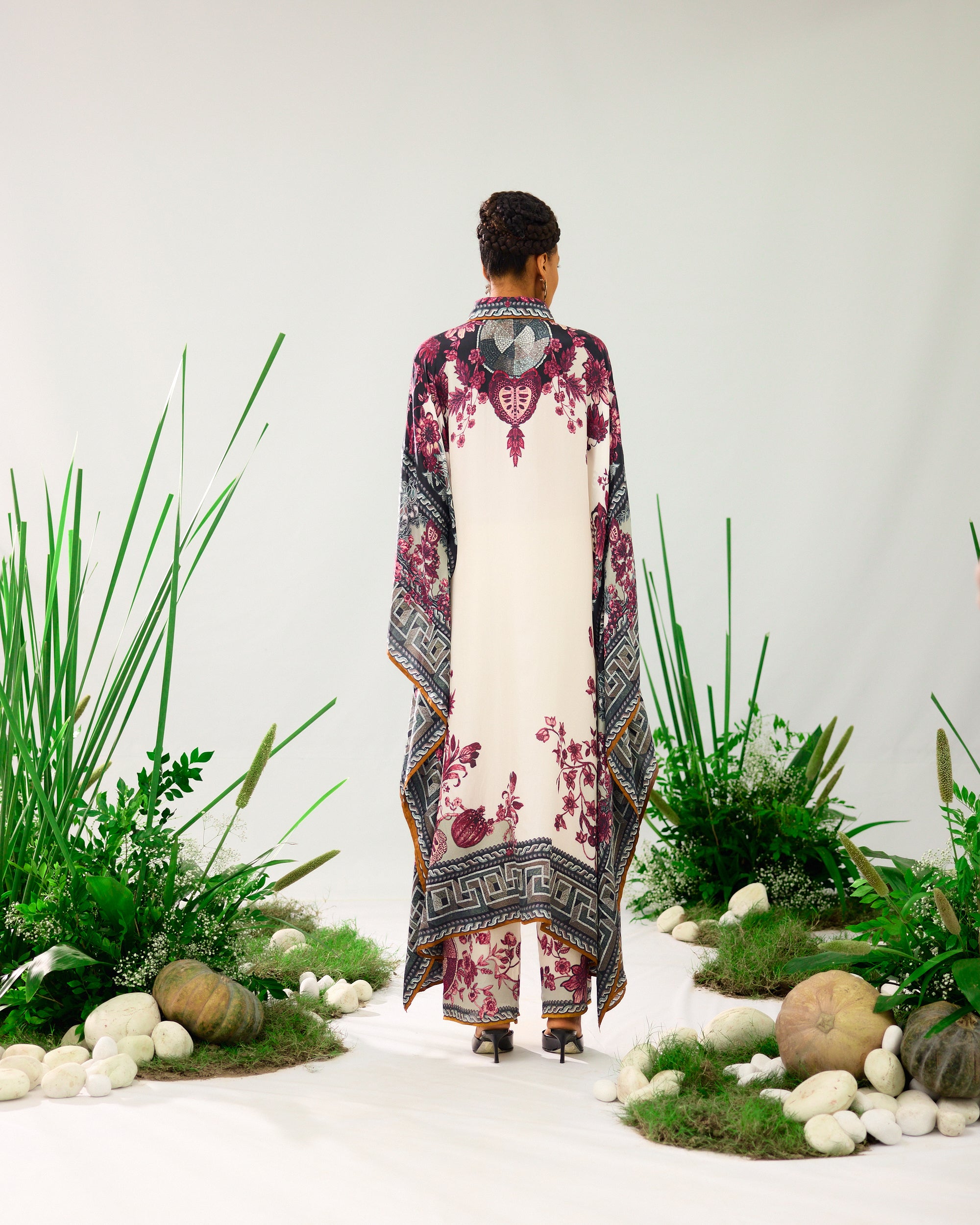 Florence : Sharifa - White/Raspberry