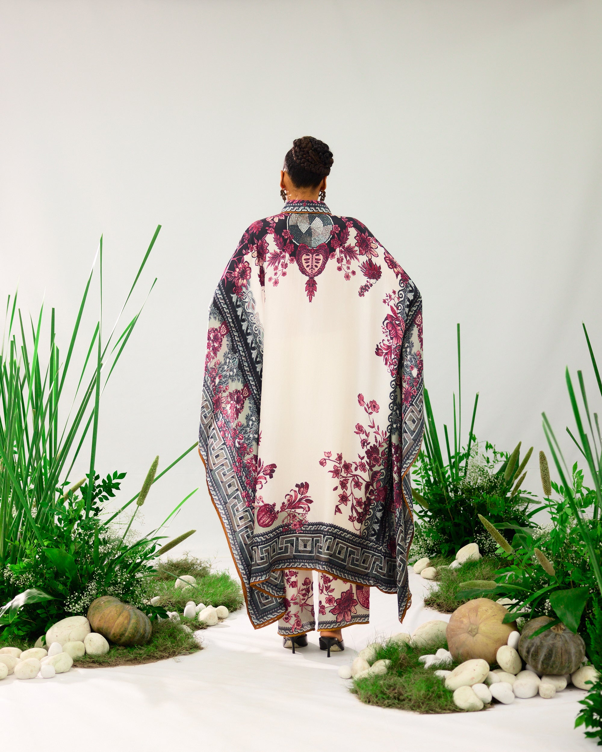 Florence : Sharifa - White/Raspberry
