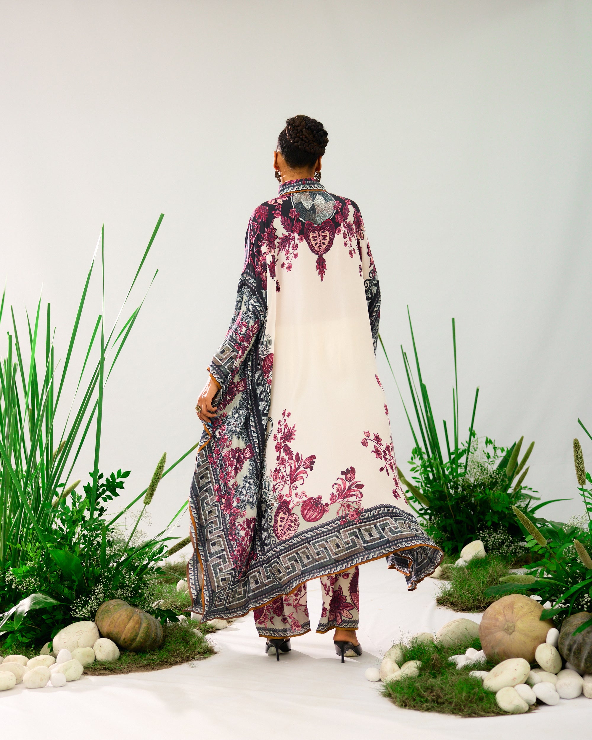 Florence : Sharifa - White/Raspberry