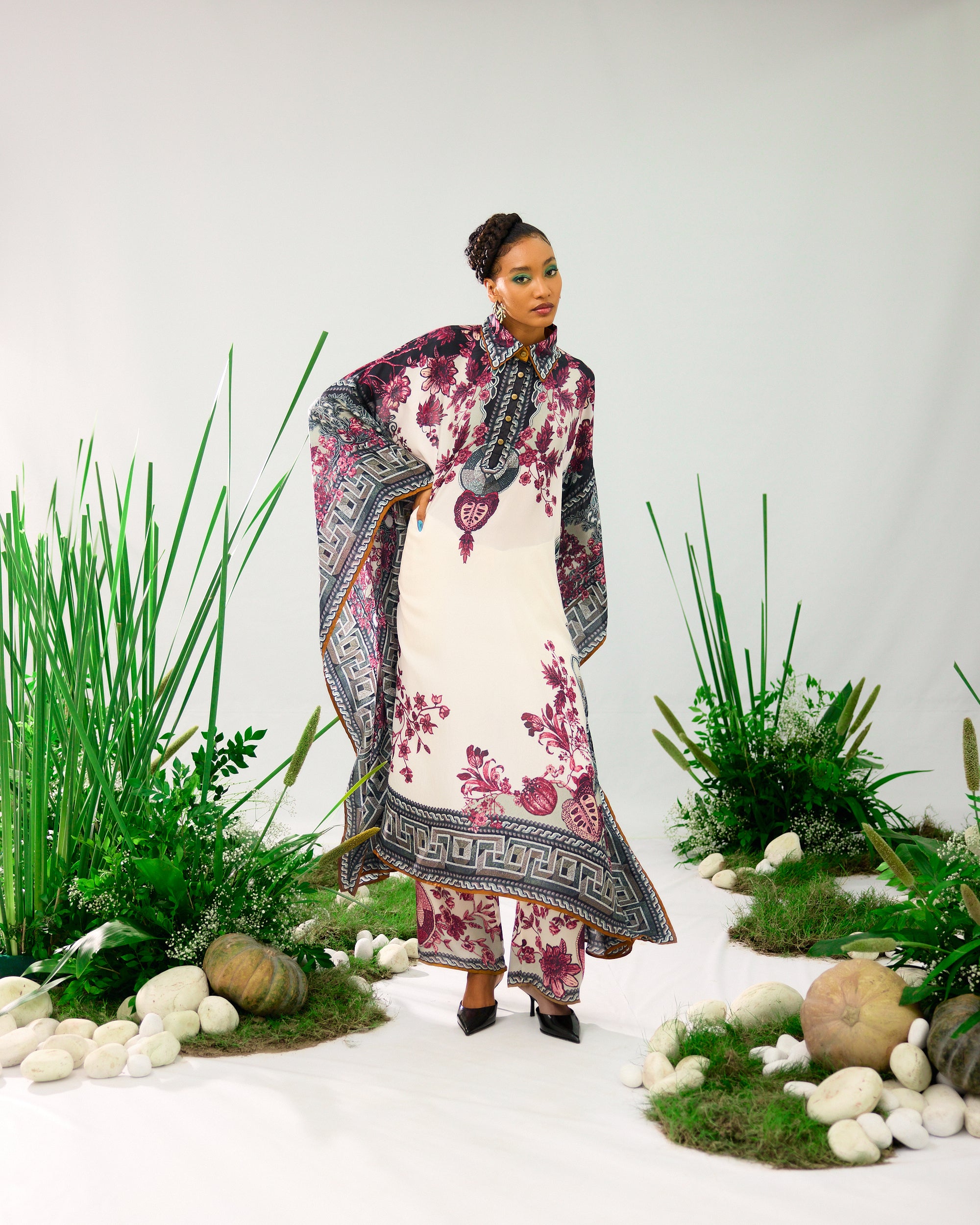 Florence : Sharifa - White/Raspberry