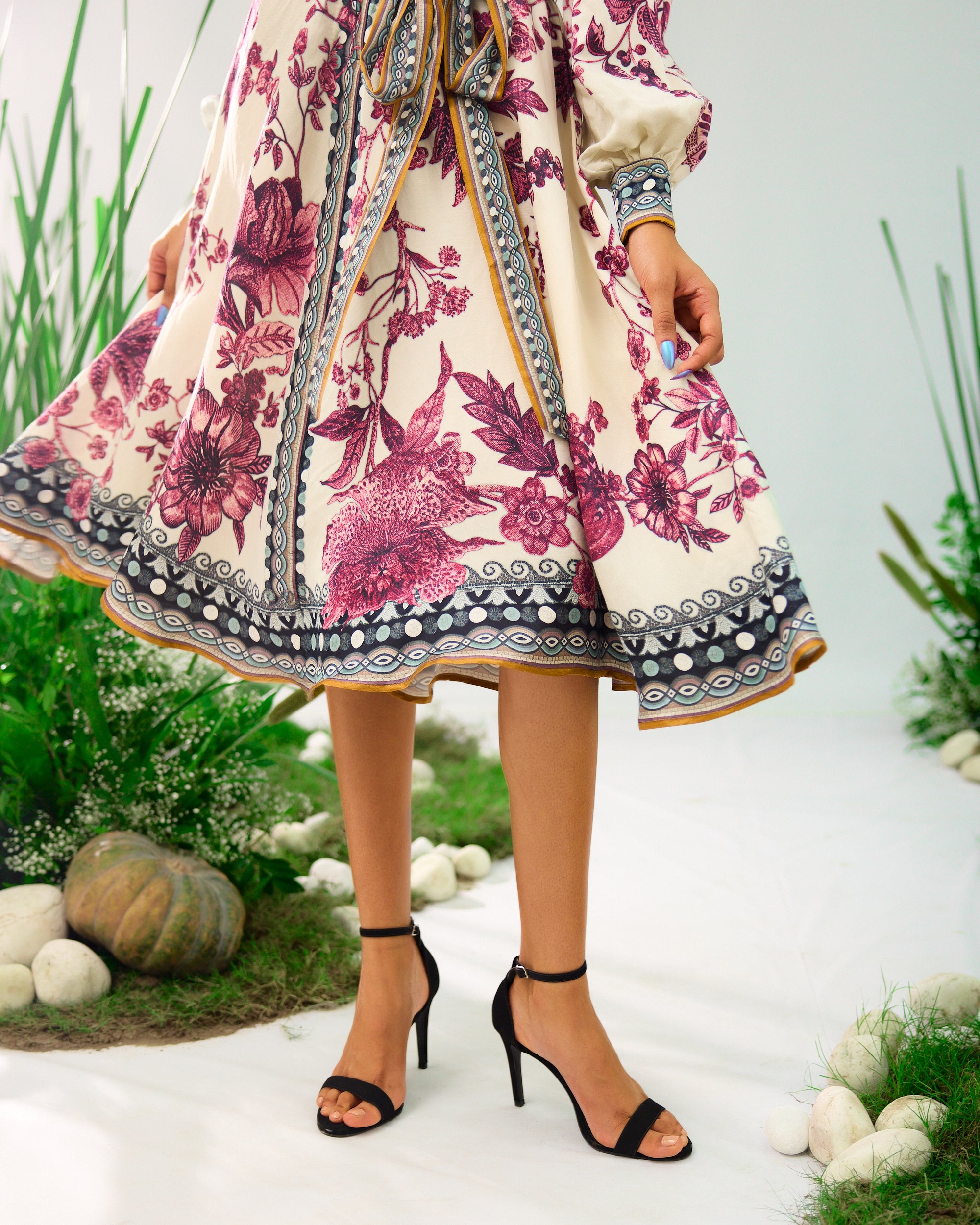 Florence : Reha - Ivory/Raspberry