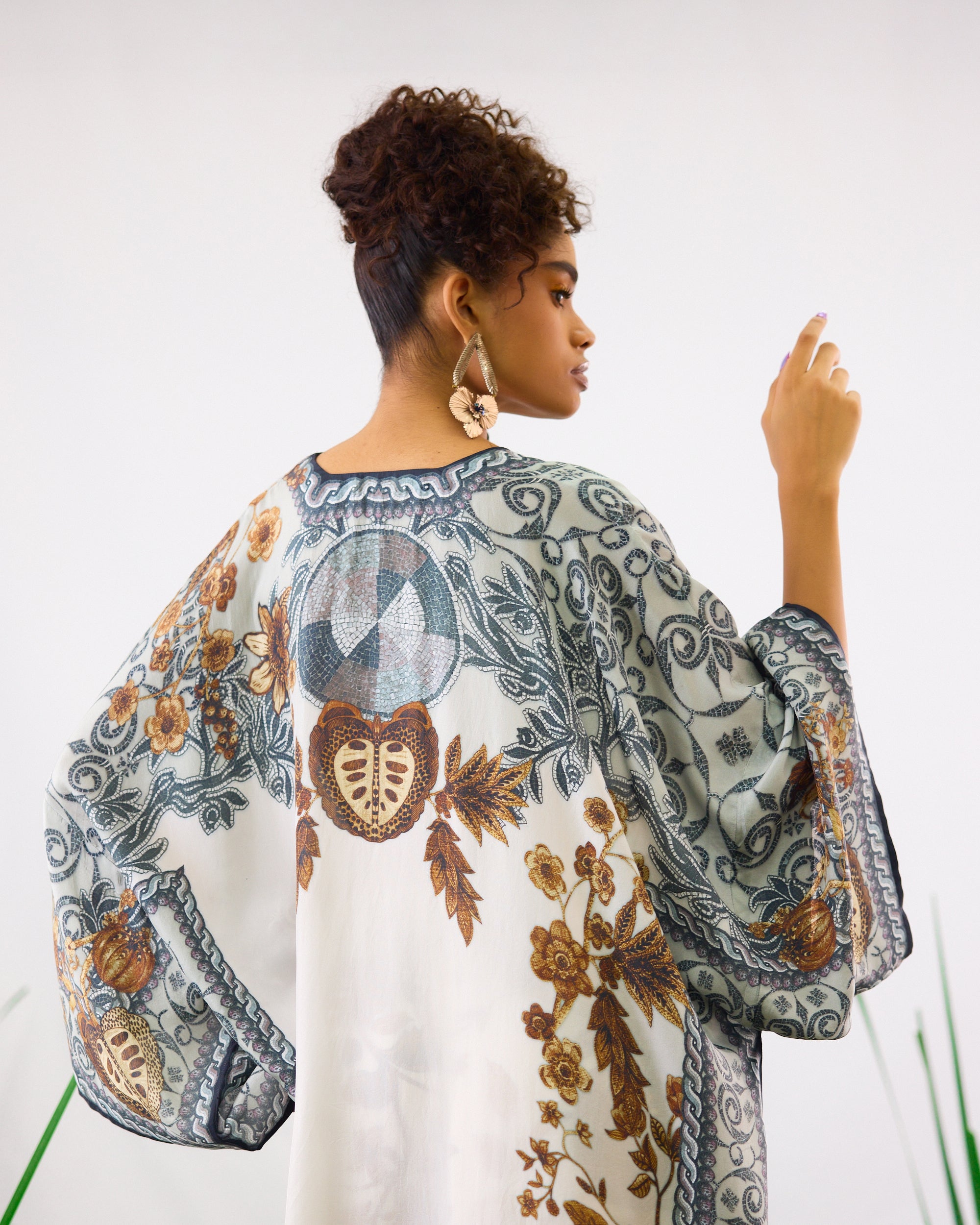 Florence : Ghufrina - Gold/White