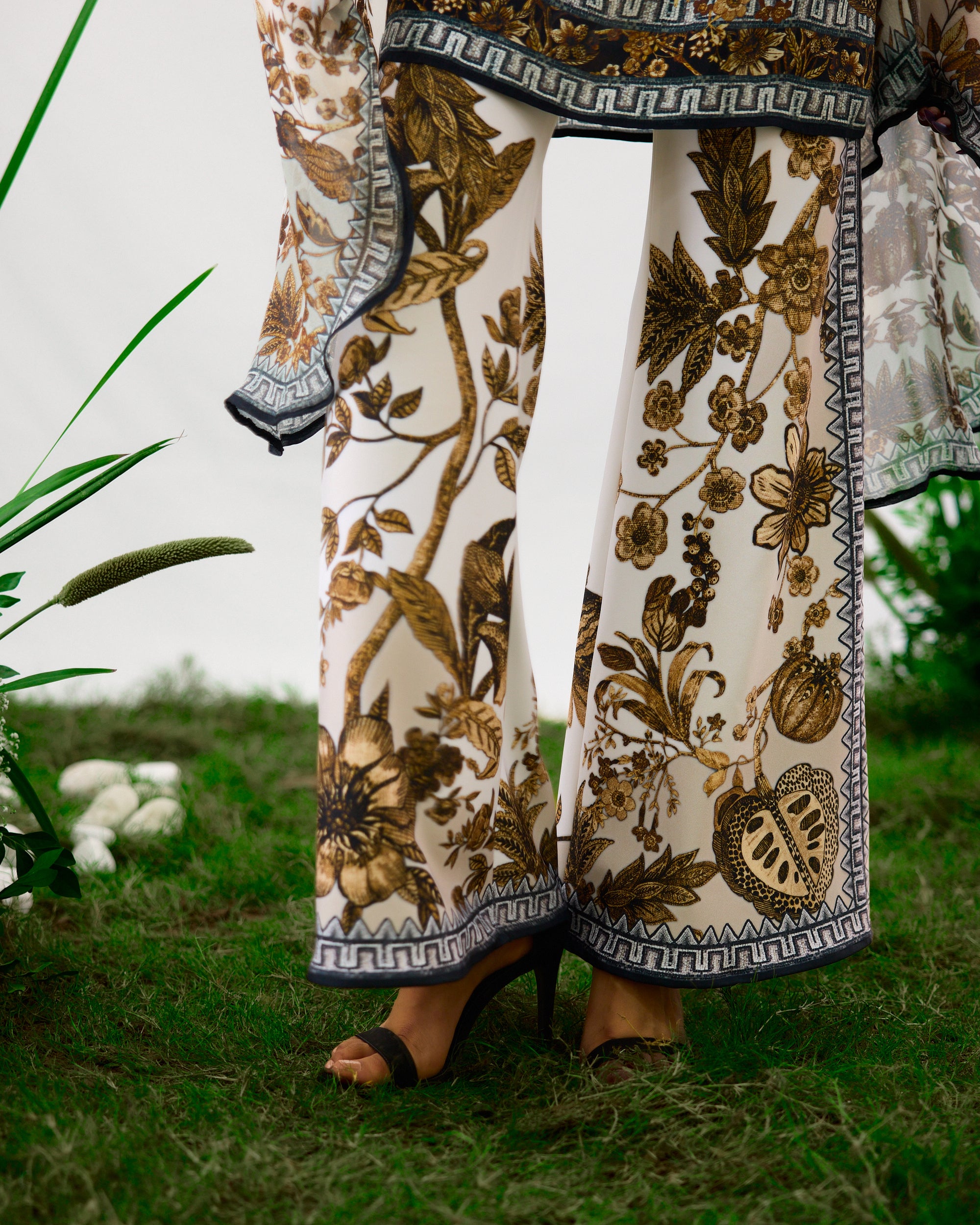 Florence : Misba - Gold/White