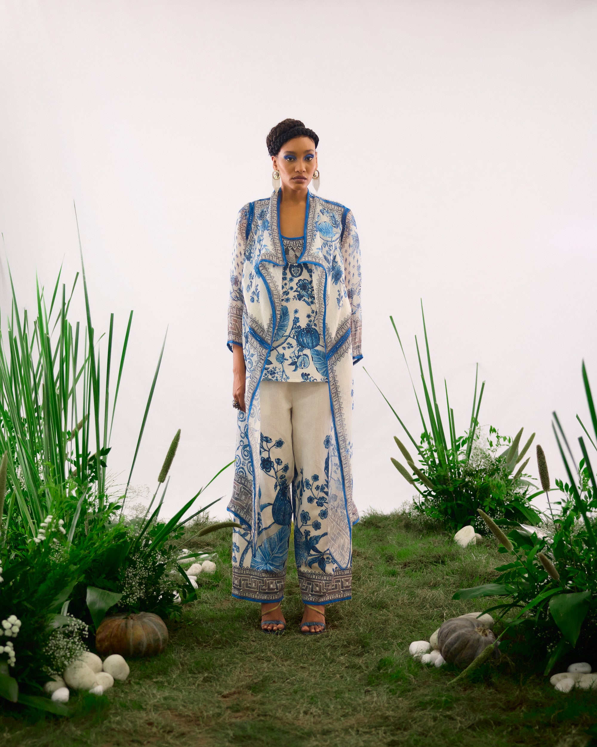 Florence  : Ursula - Blue/White
