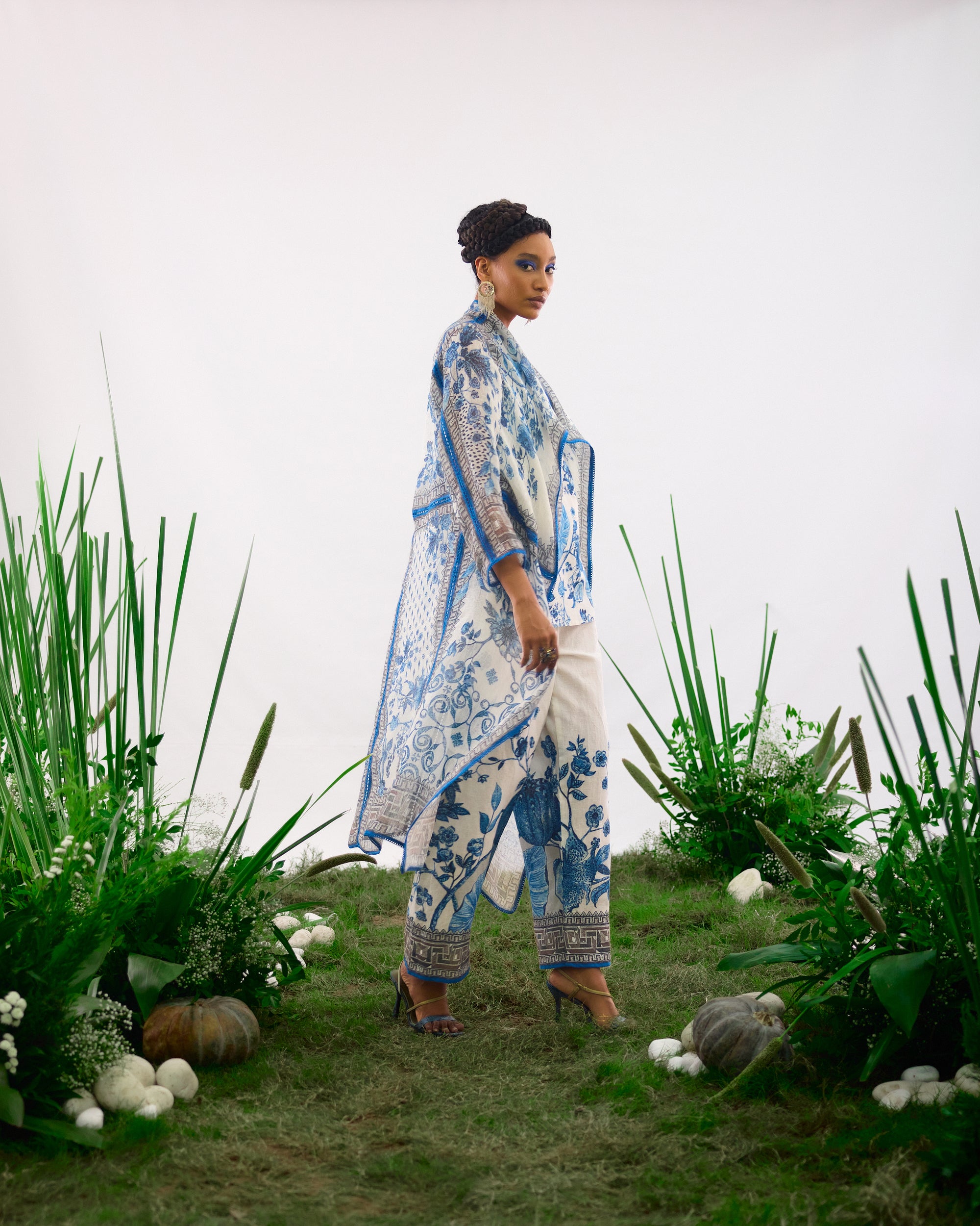 Florence  : Ursula - Blue/White