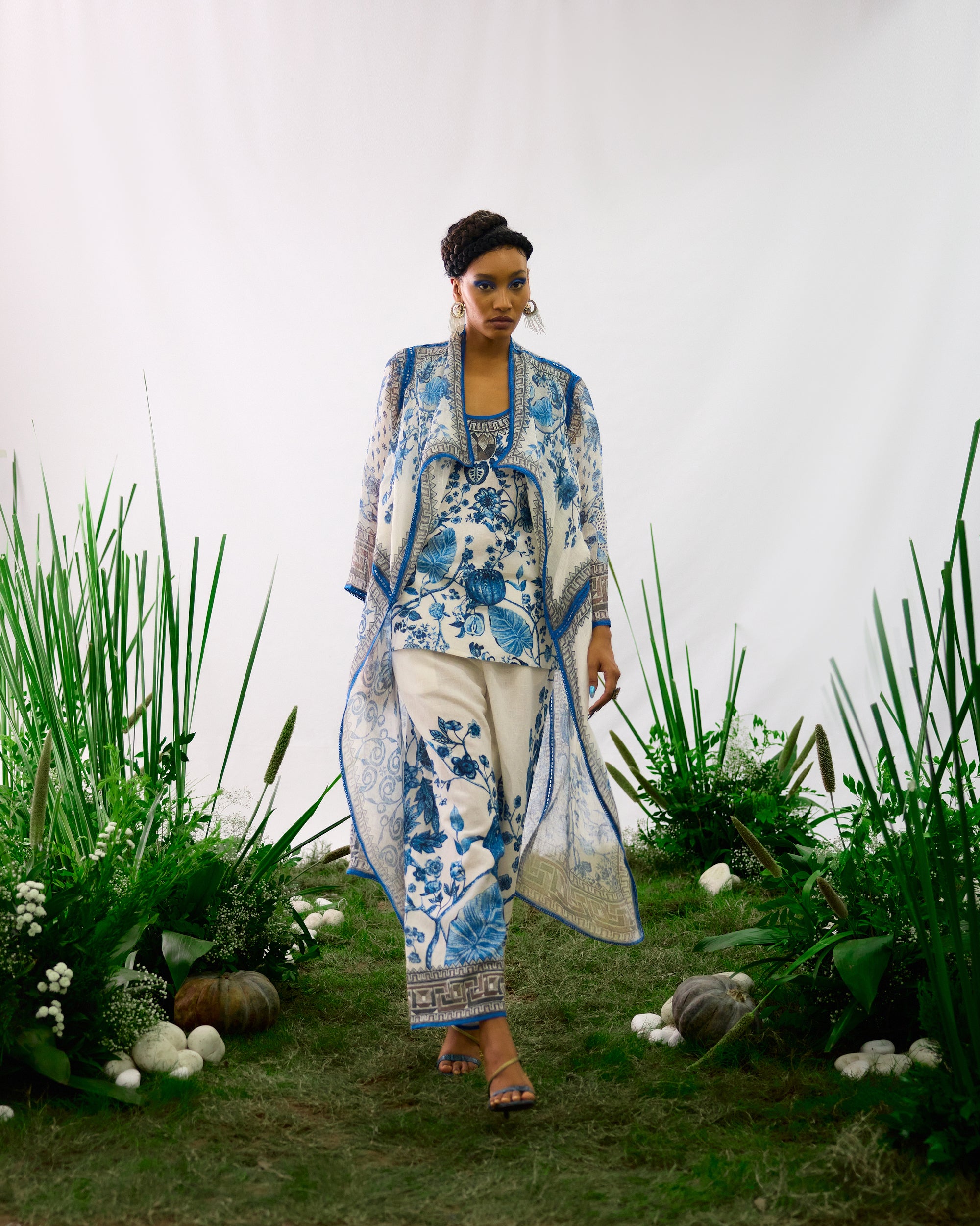 Florence  : Ursula - Blue/White