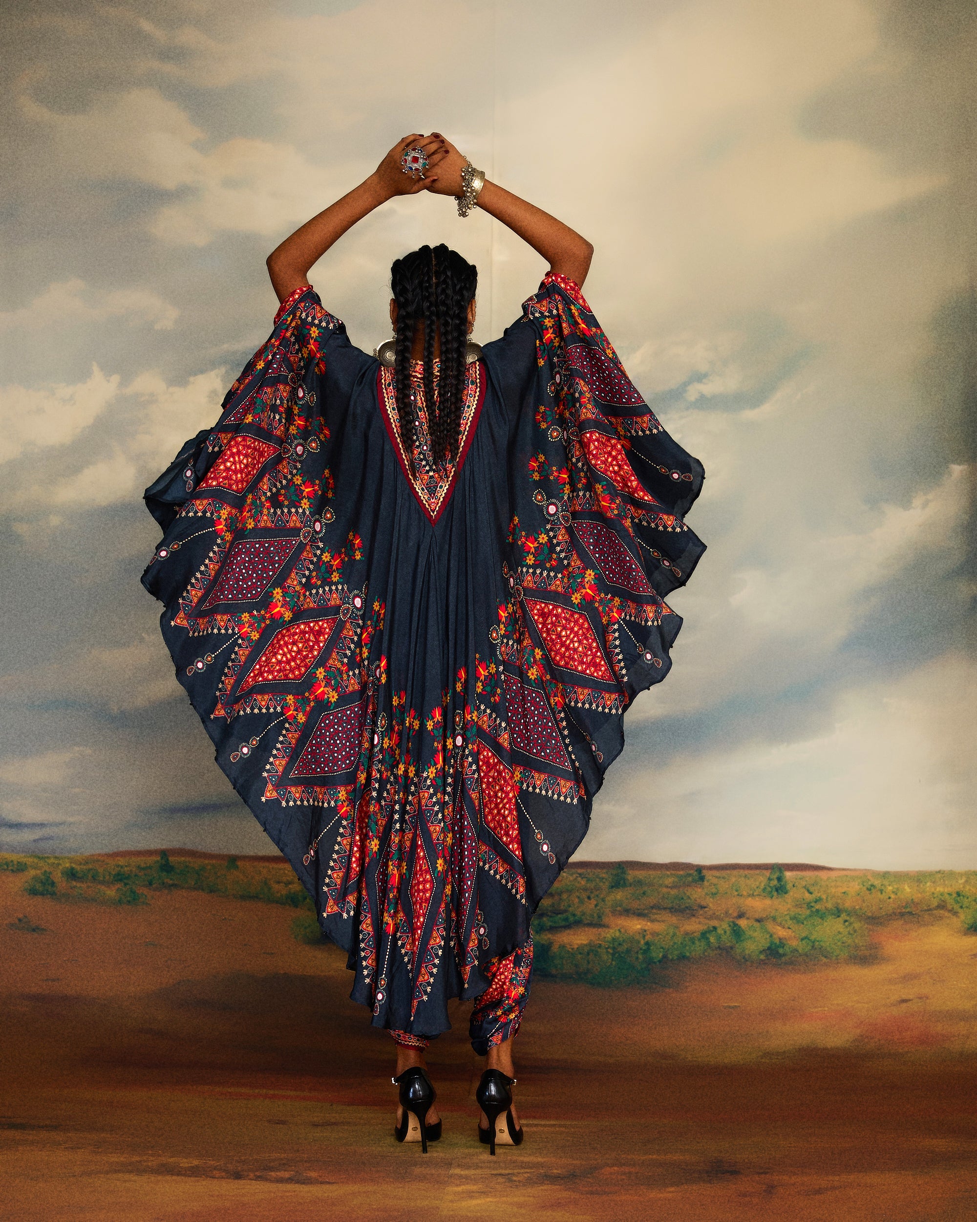 Kutch : Farah - Charcoal