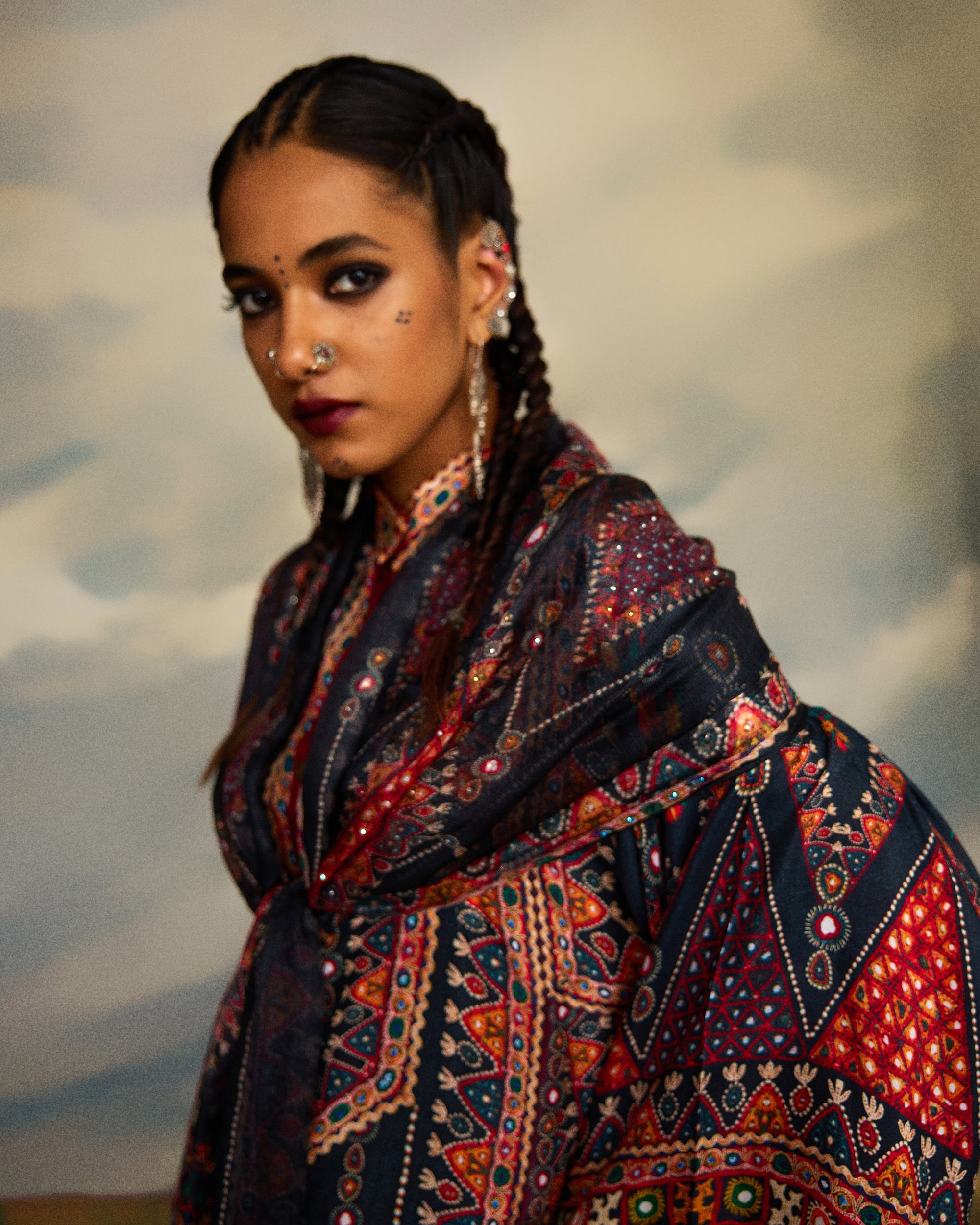 Kutch : Gayatri - Charcoal