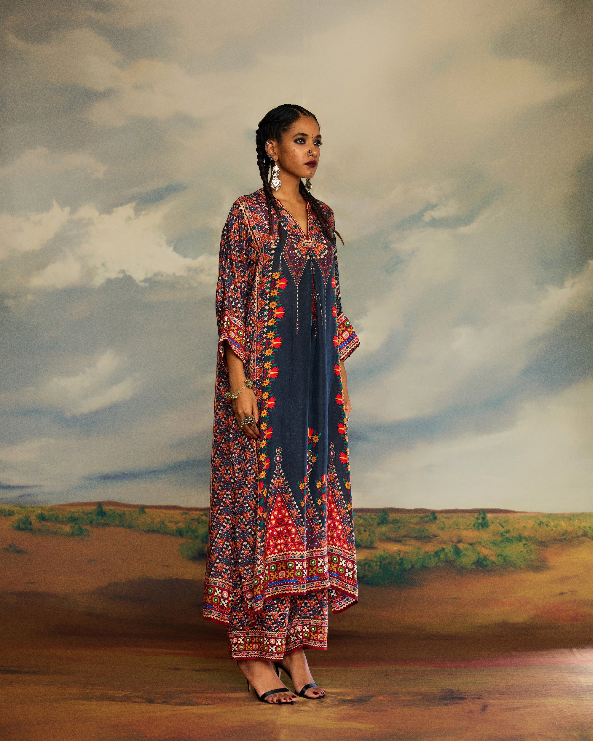 Kutch : Banera - Charcoal