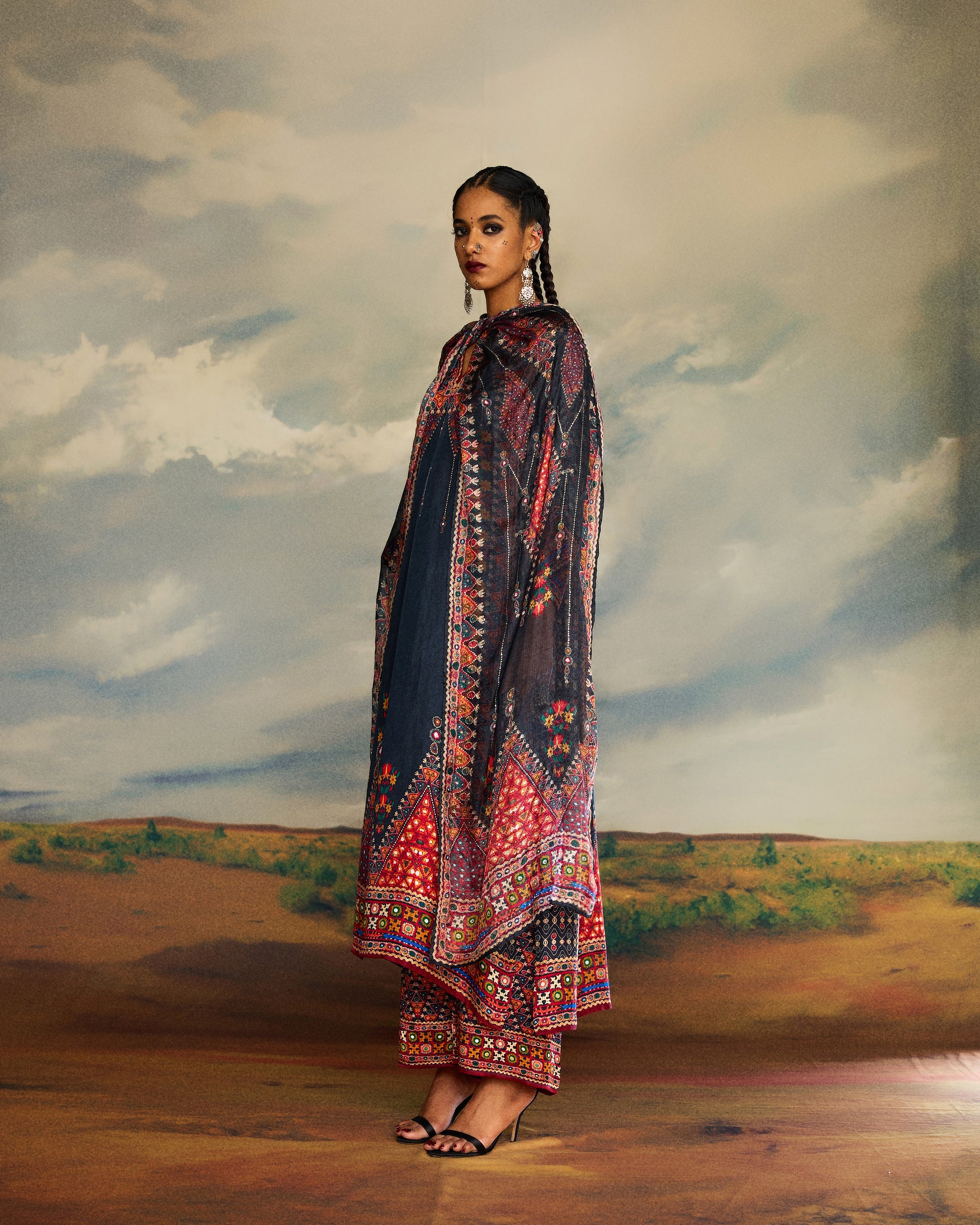 Kutch : Banera - Charcoal